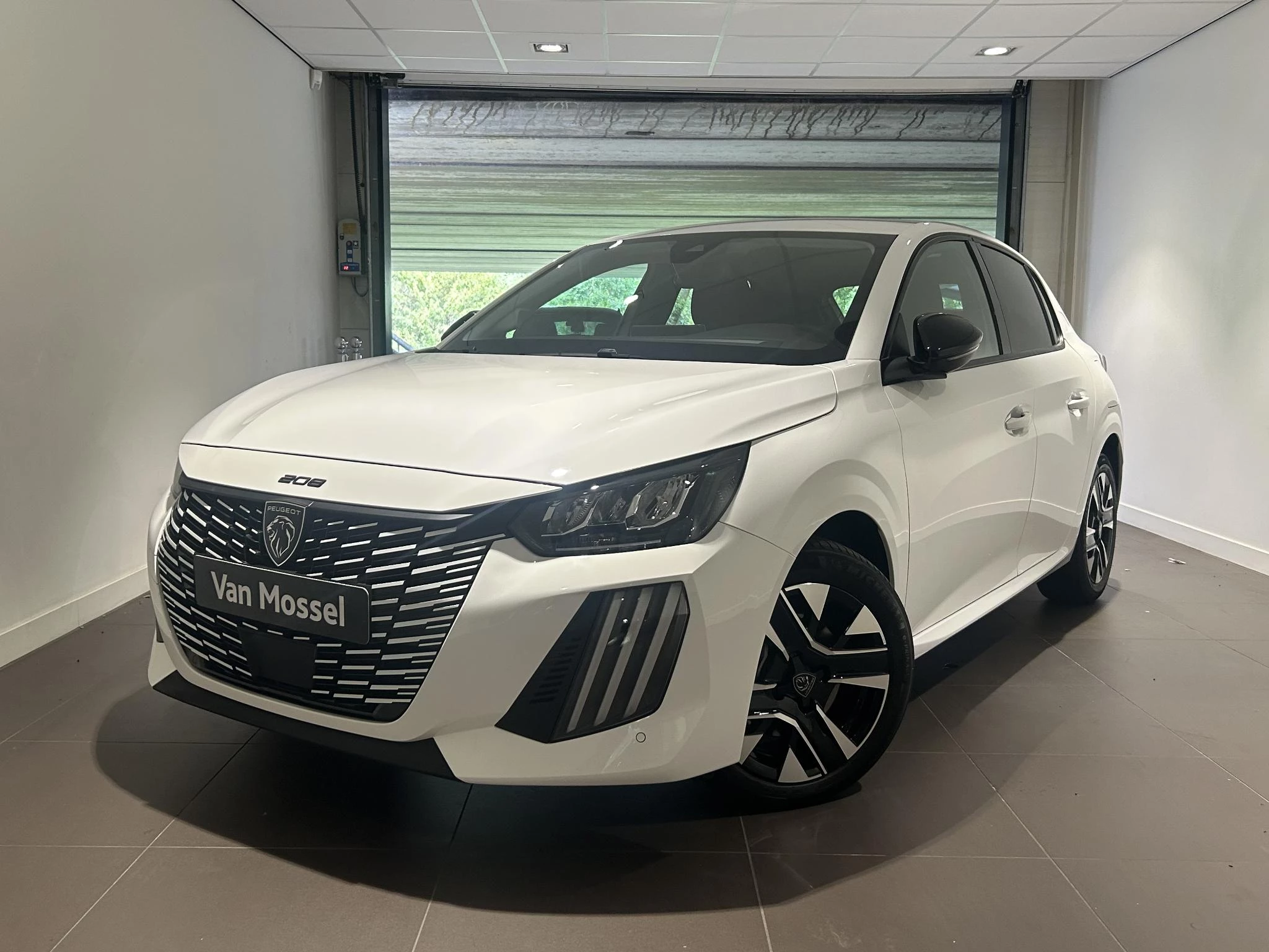 Peugeot 208 1.2 Hybrid 110 e-DCS6 Allure