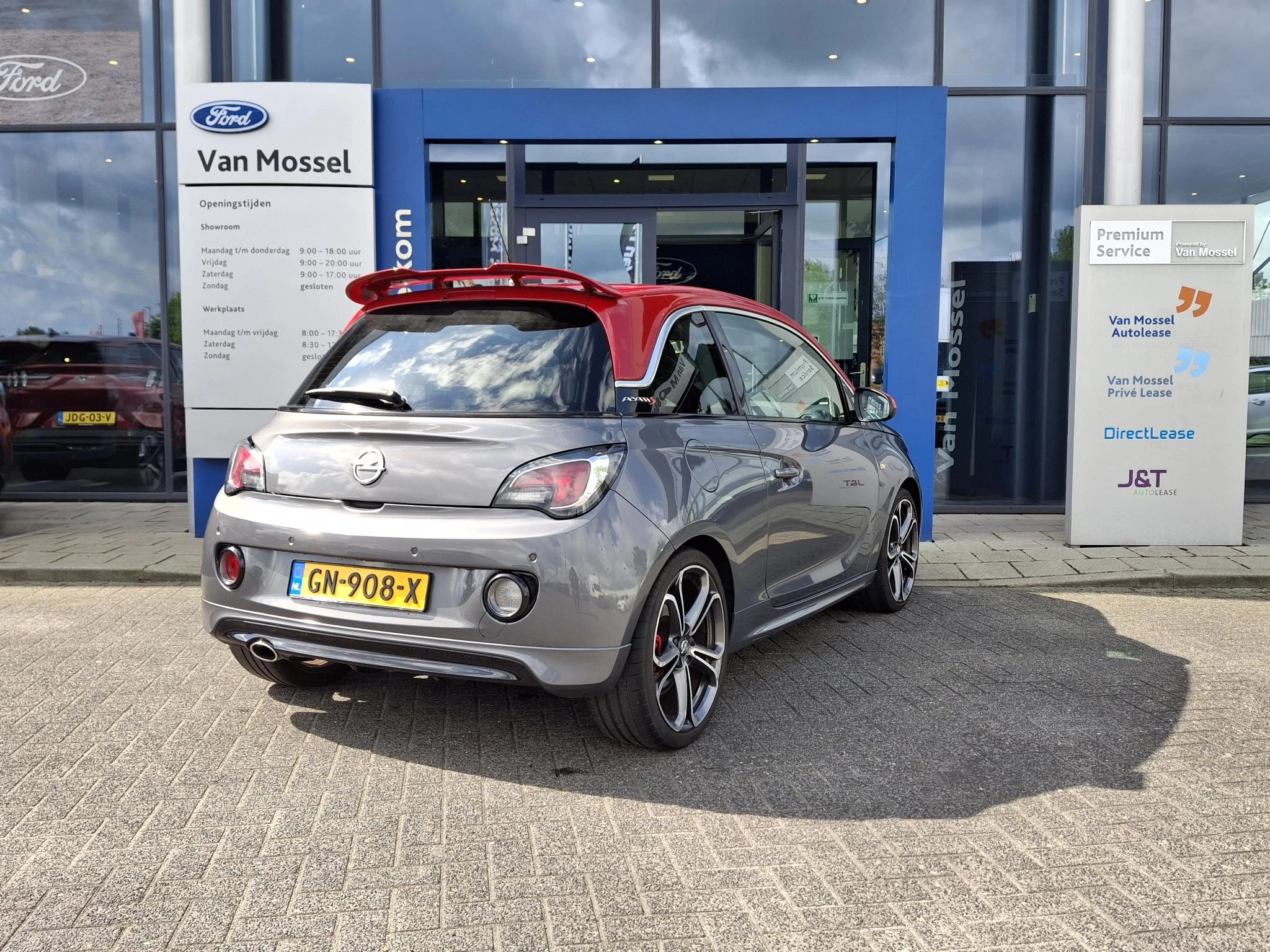 Opel Adam