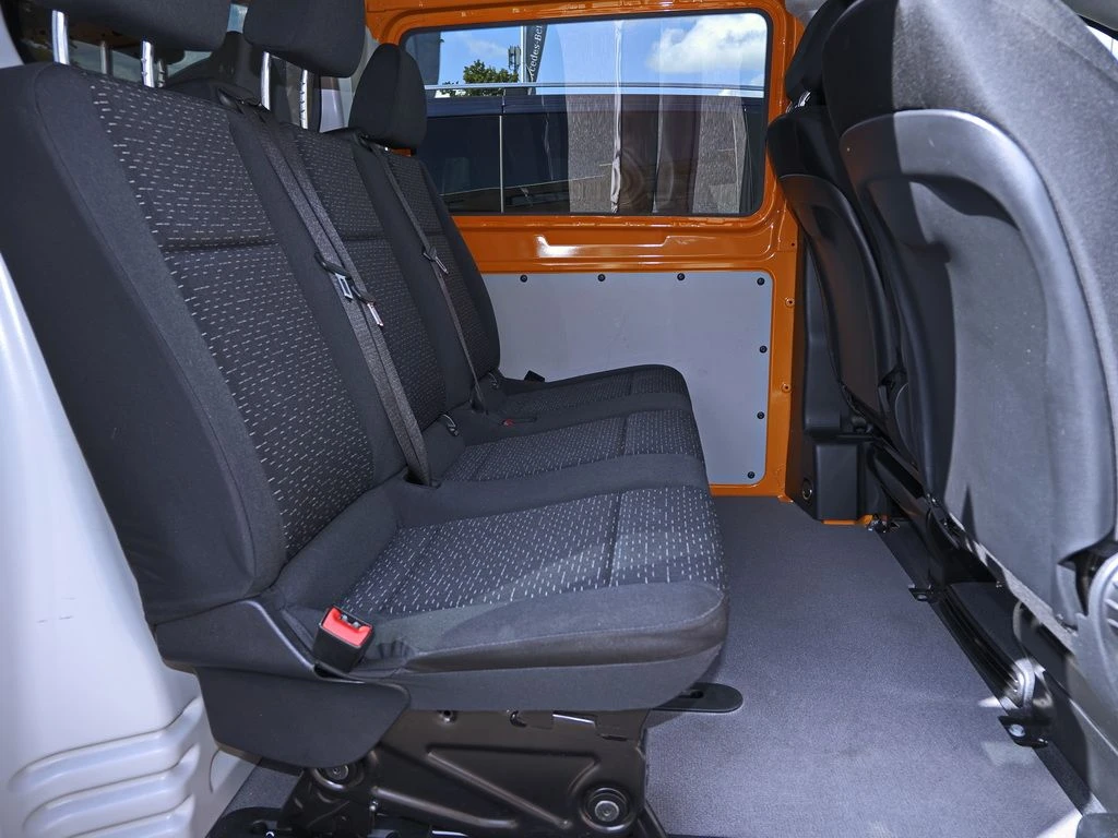 Mercedes-Benz-Vito 114-image-12
