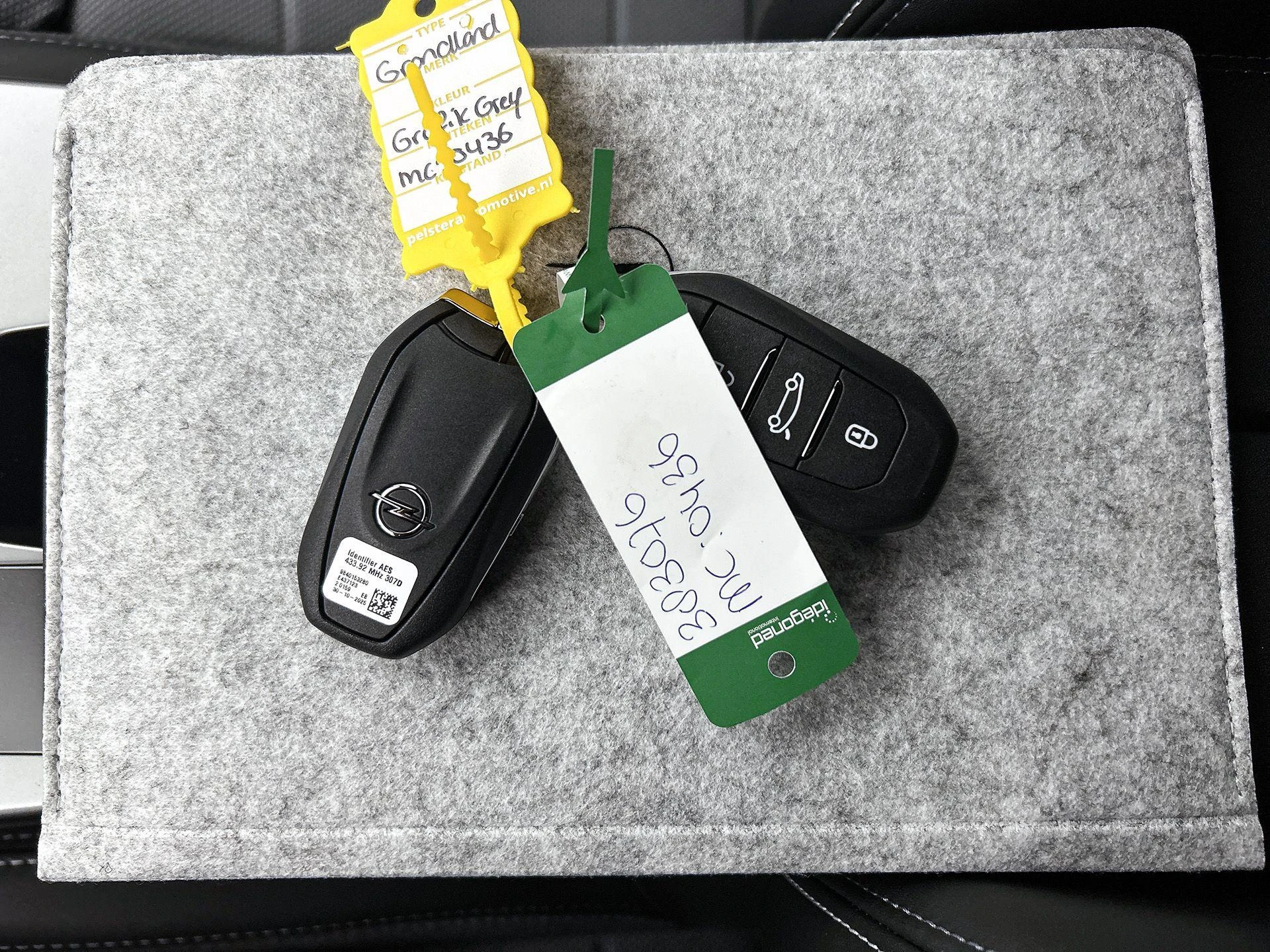 Opel Grandland 1.6 Turbo Plug-in-Hybrid Business Edition