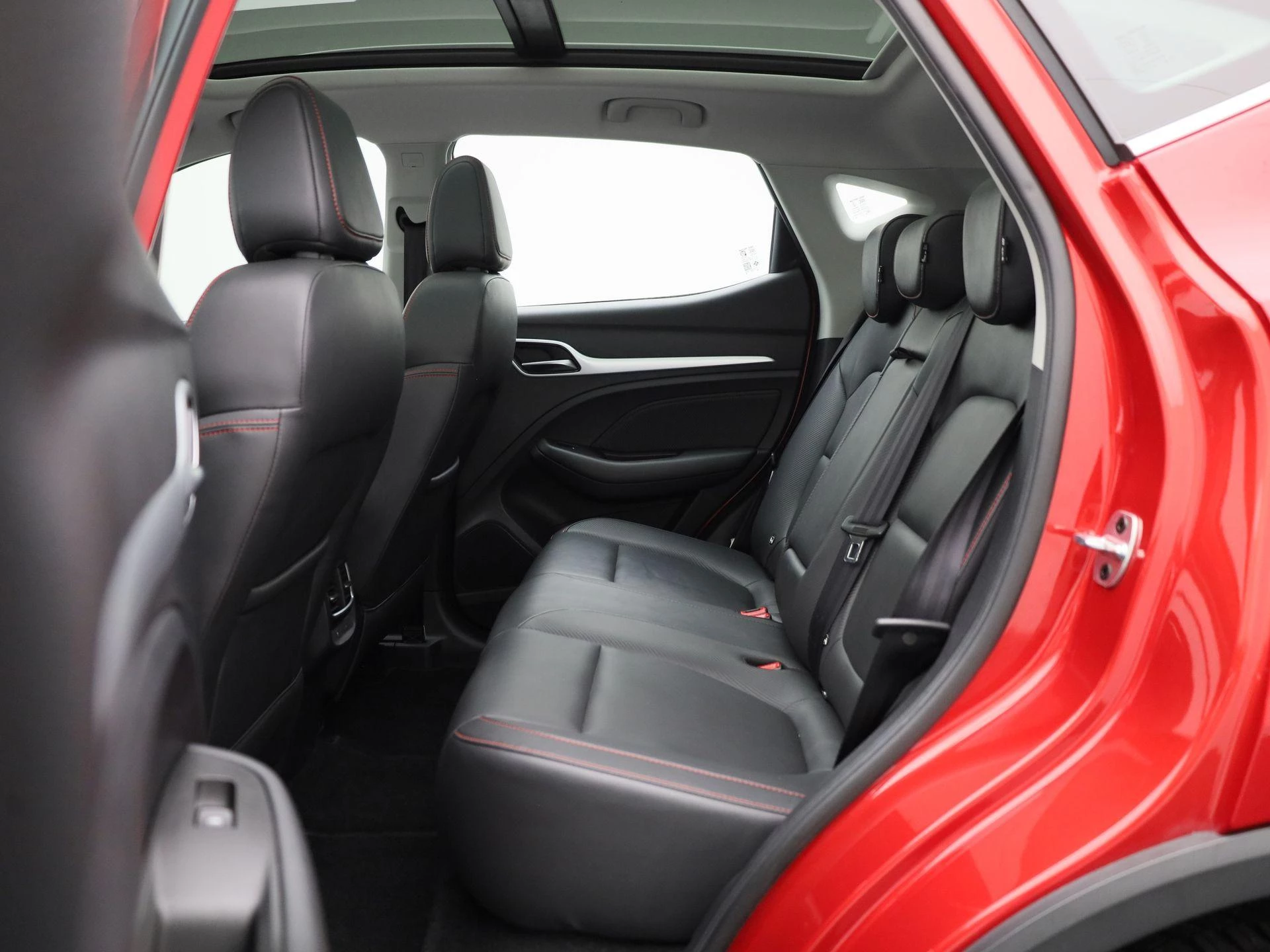 MG-ZS EV-image-11