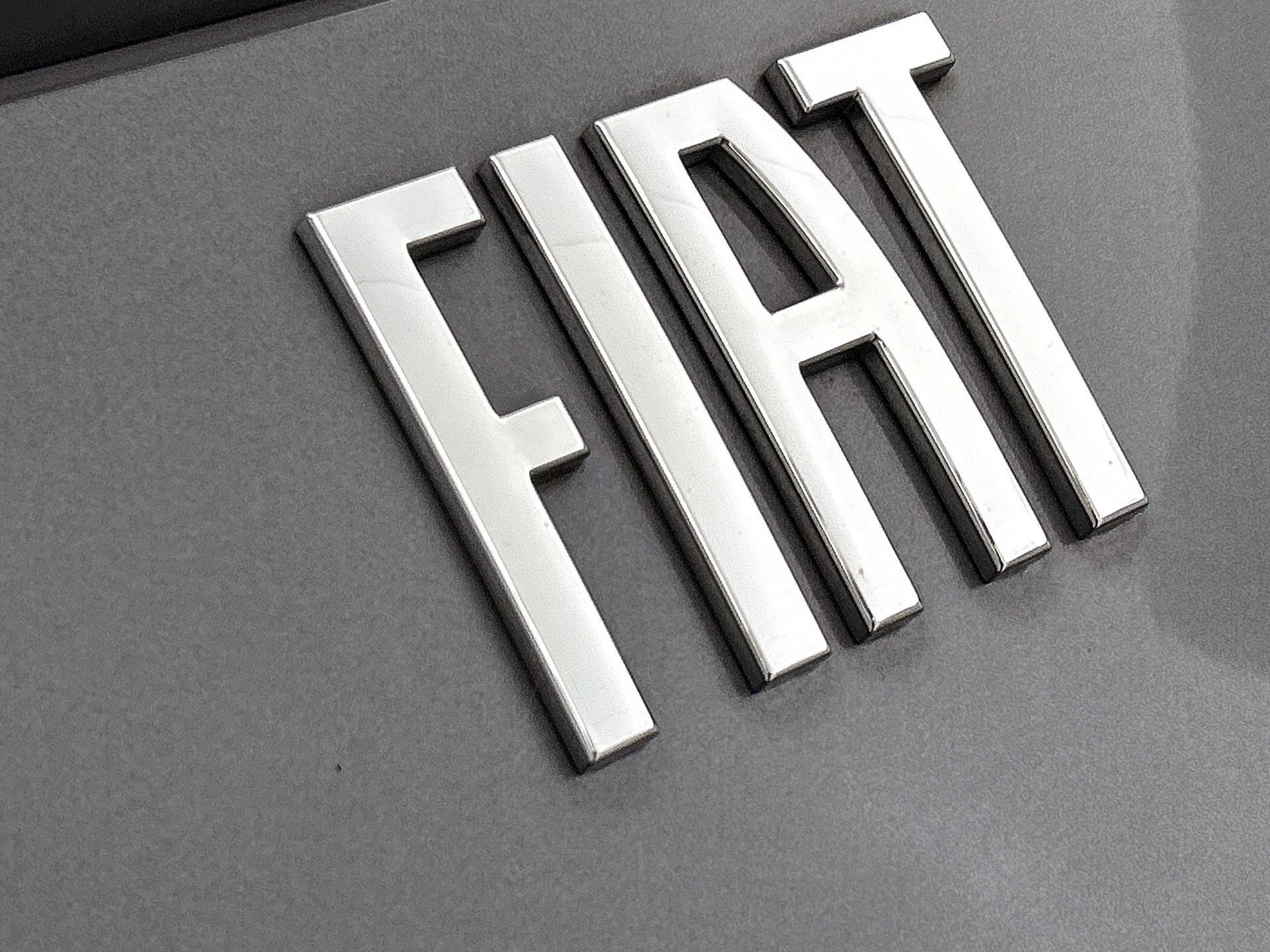 Fiat-500C-image-24
