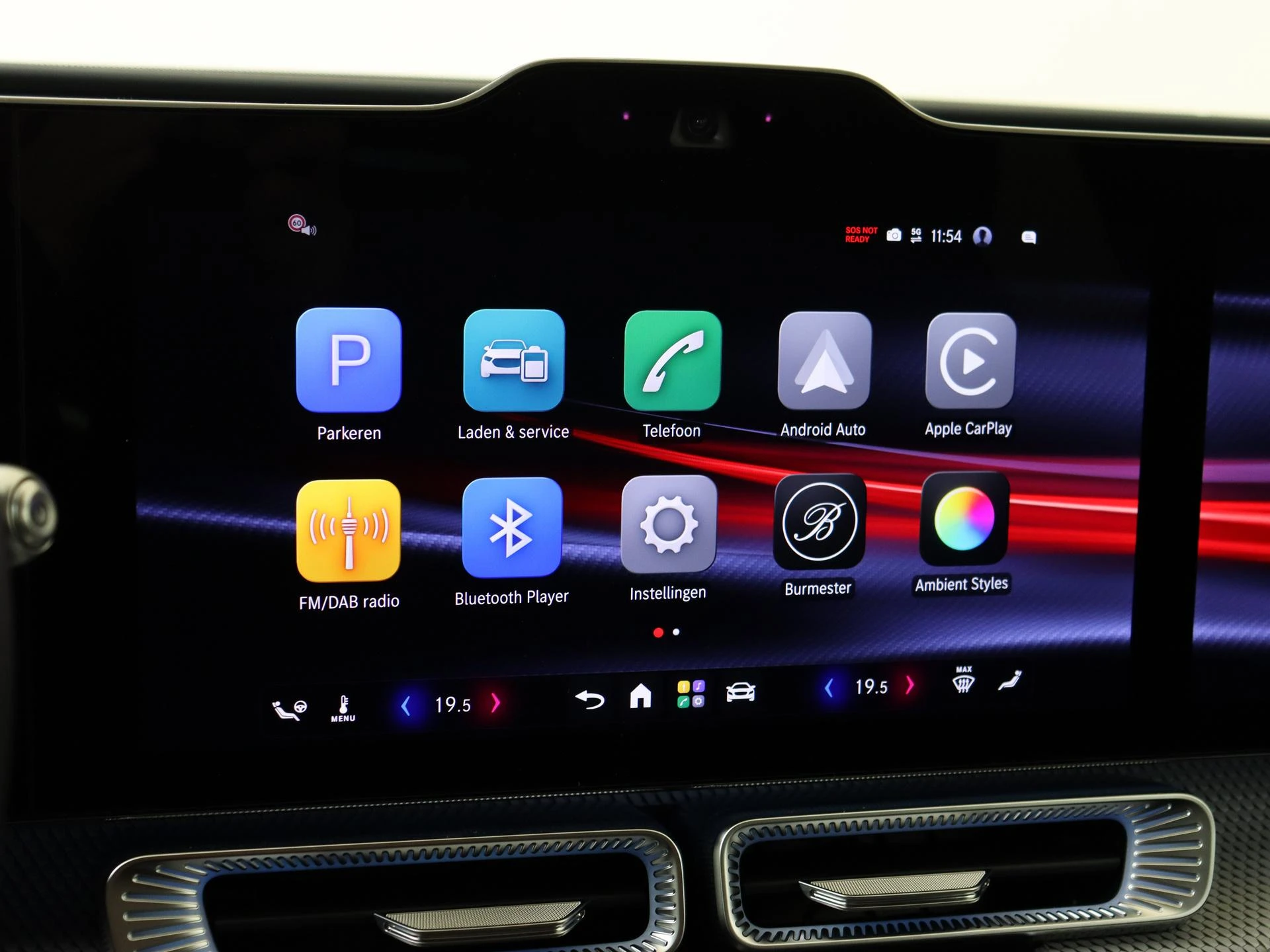 Mercedes-Benz-C-Klasse-image-16
