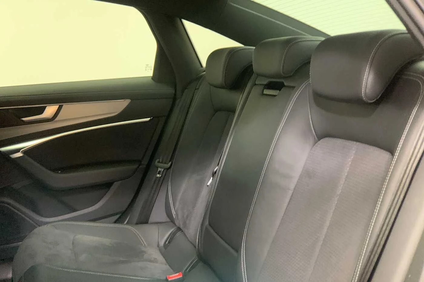 Audi-A6-image-9