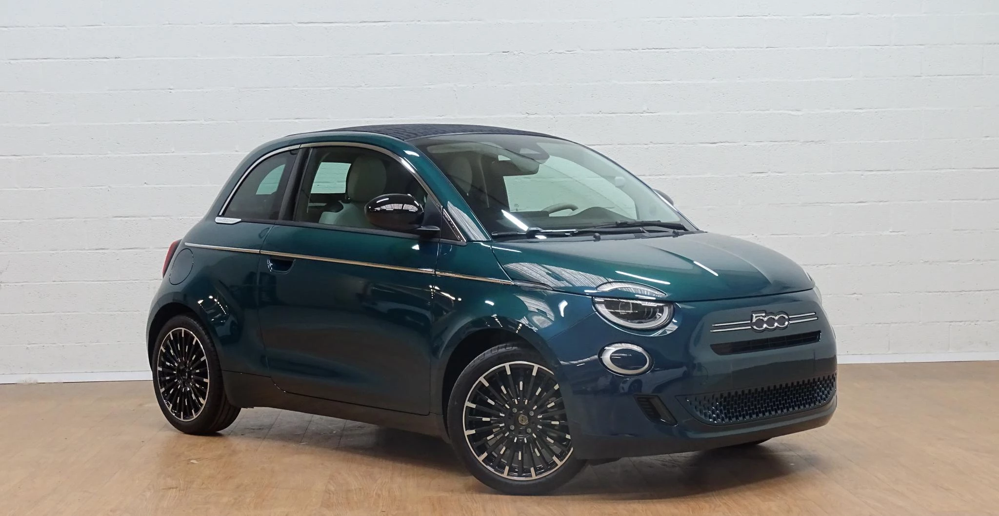 Fiat 500C 1.0 Hybrid LA PRIMA cabrio