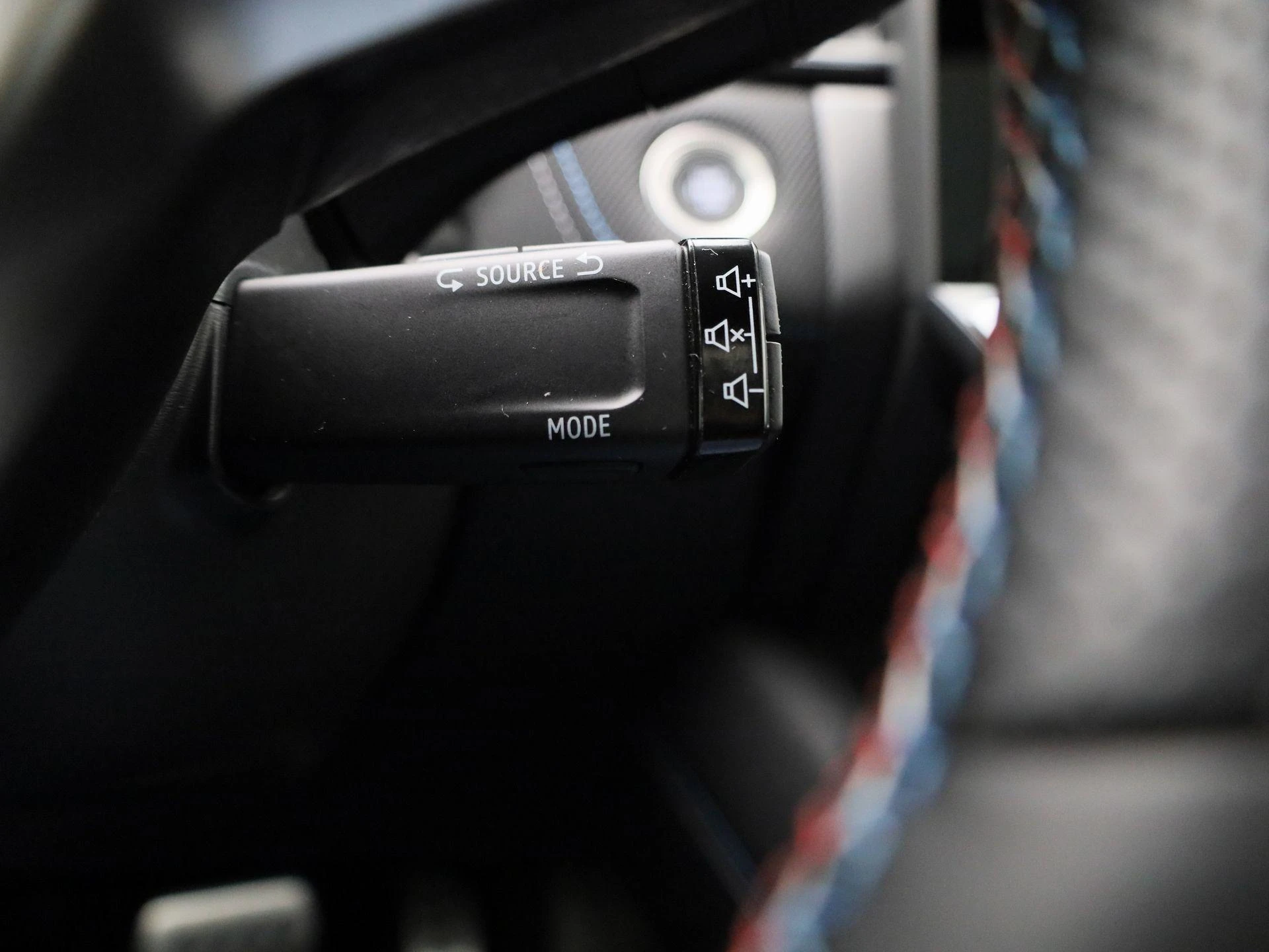 Renault-Captur-image-21