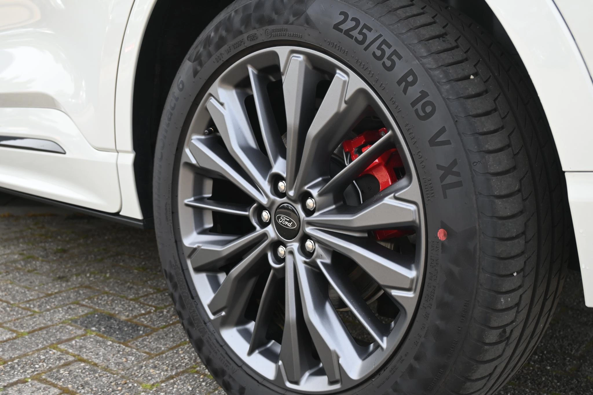 Ford Kuga 2.5 PHEV Sound Edition