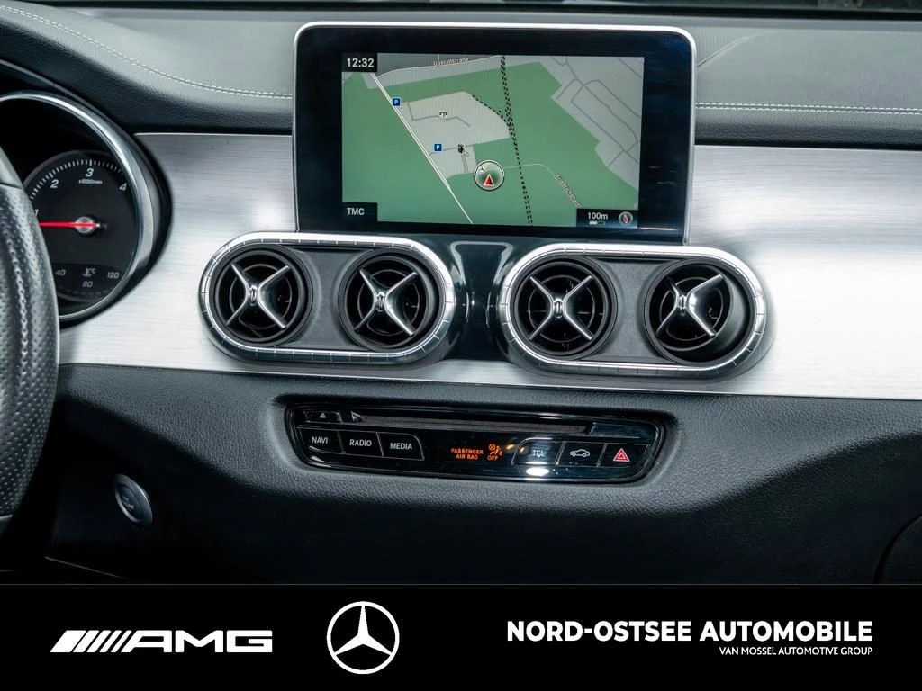 Mercedes-Benz-X-Klasse-image-8