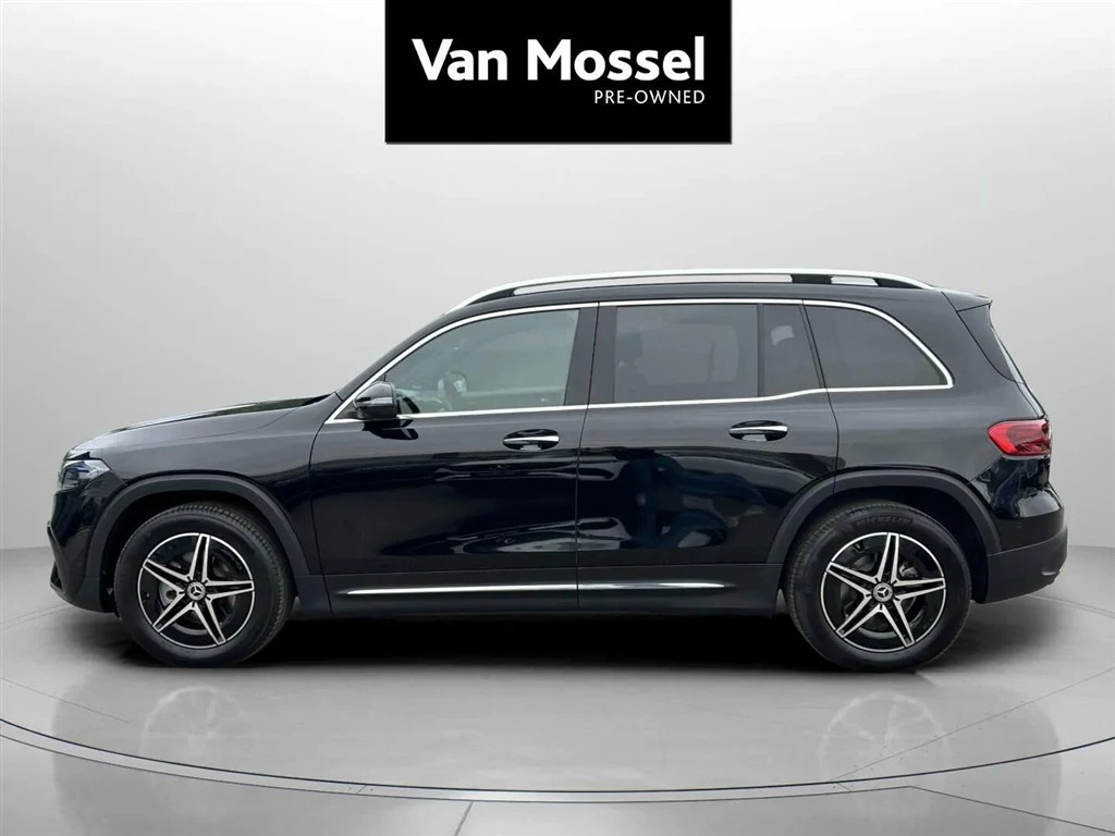 Mercedes-Benz-EQB-image-7
