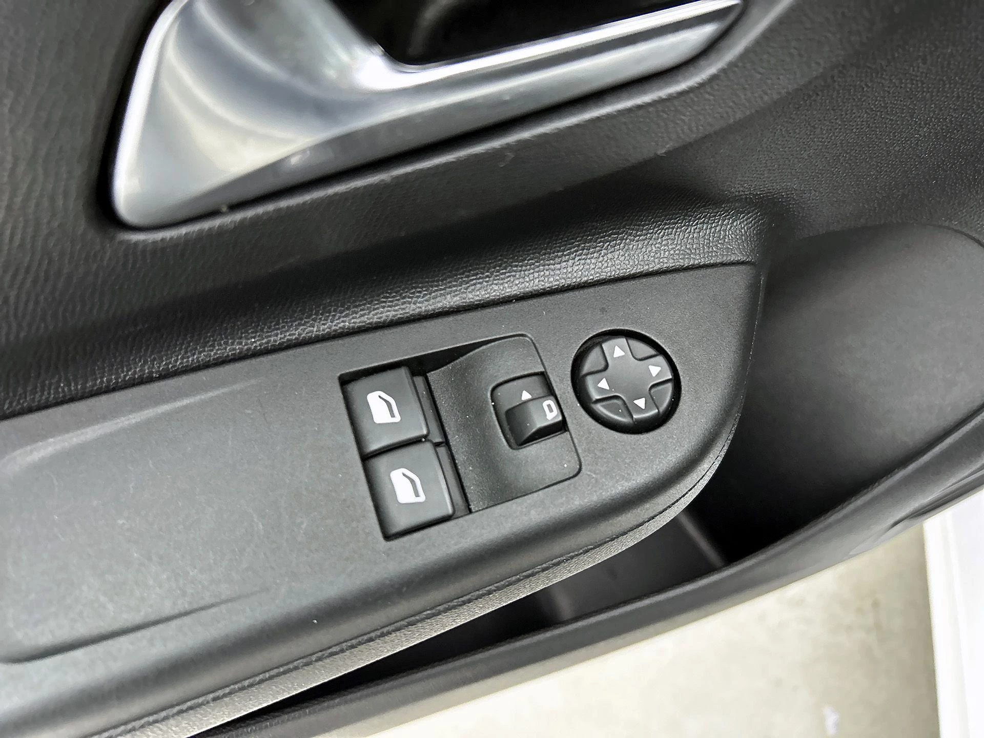 Opel-Corsa-image-30