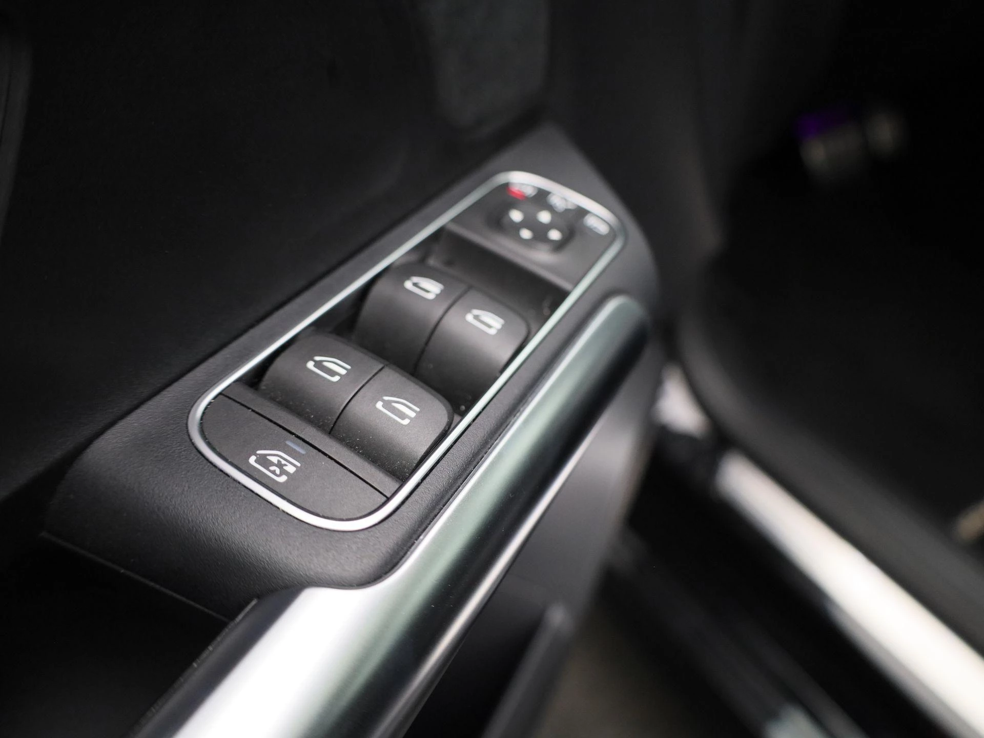 Mercedes-Benz-B-Klasse-image-29