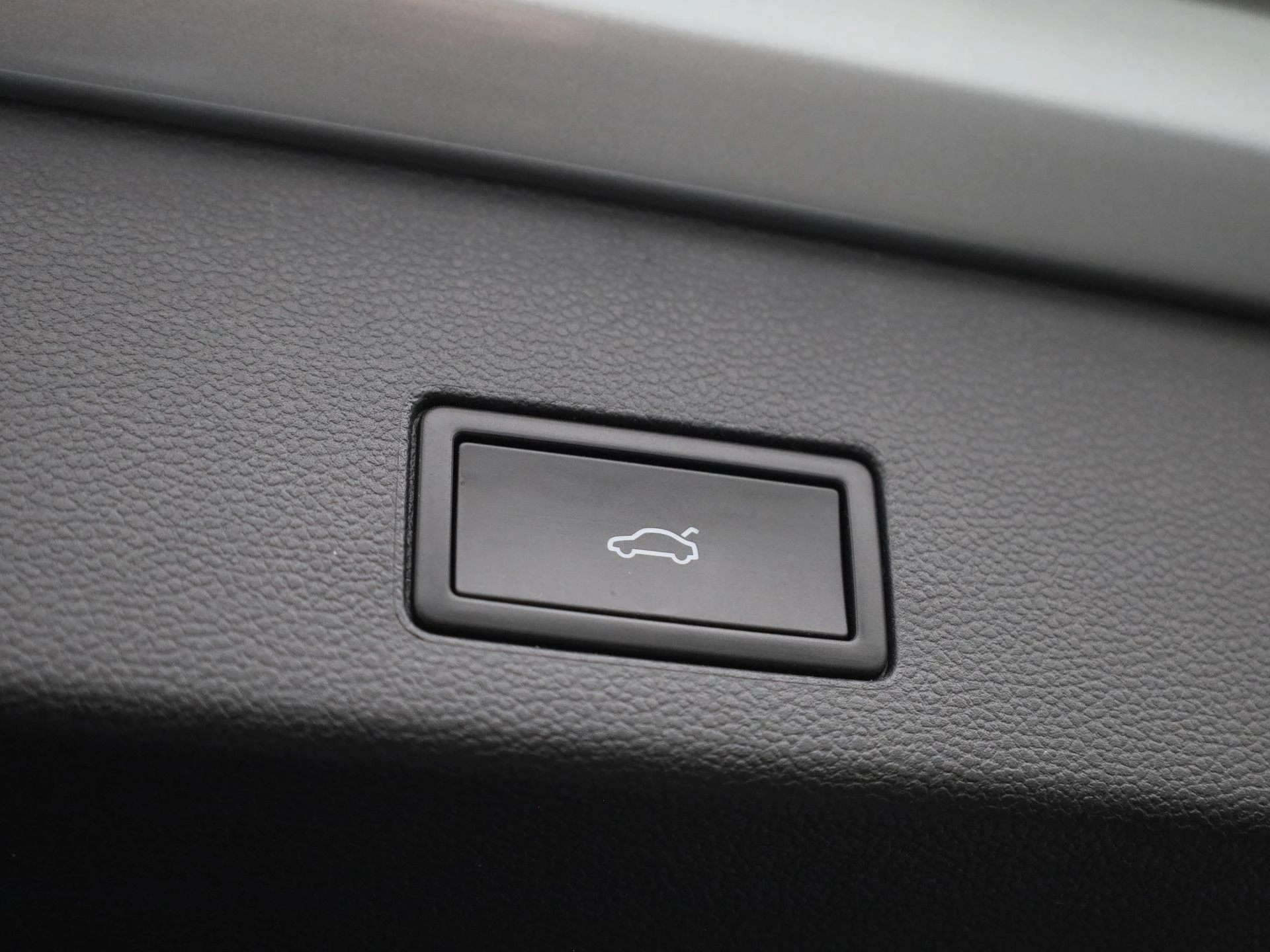 Volkswagen Golf - 15