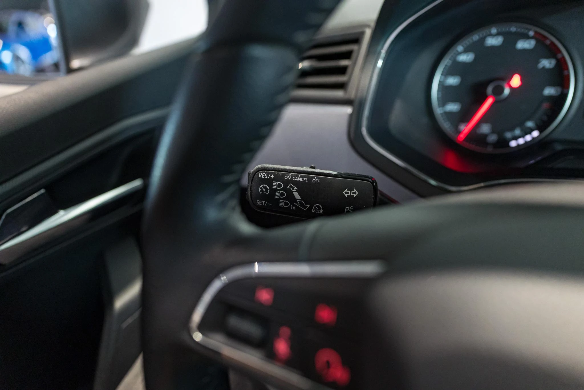 SEAT-Arona-image-24