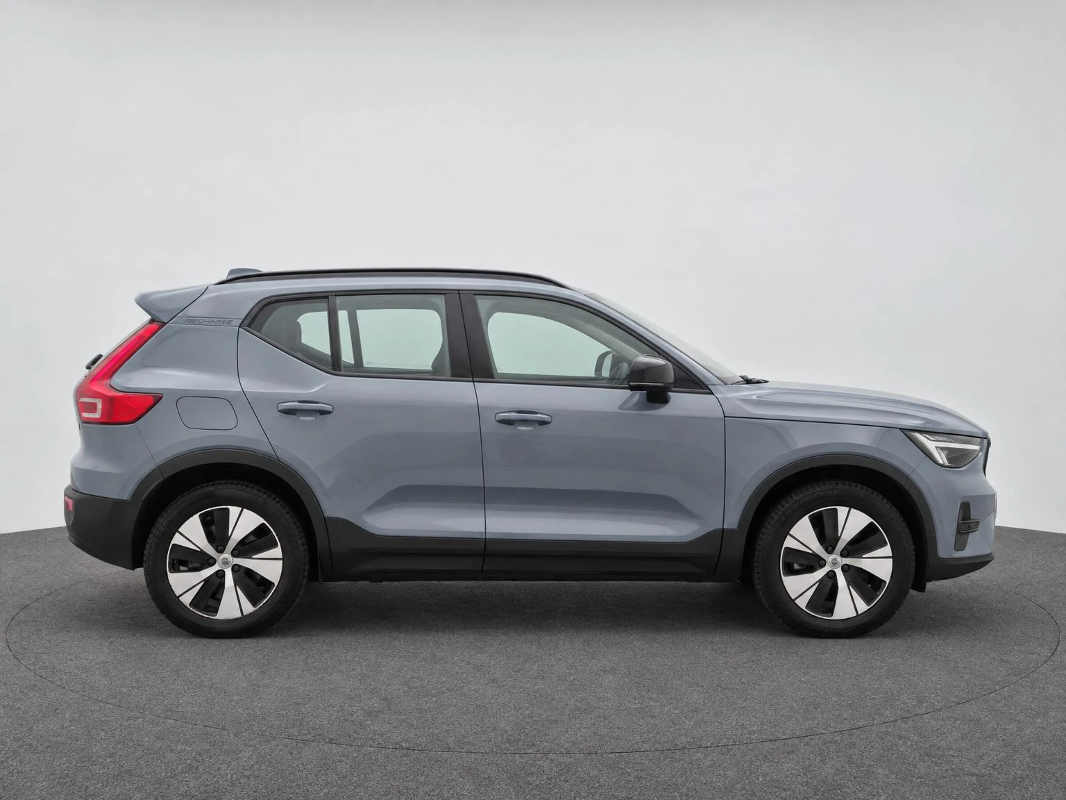 Volvo-XC40-image-4