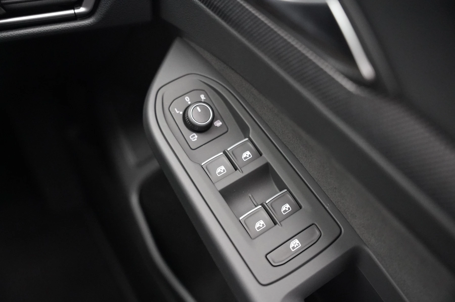 Volkswagen-Golf-image-19