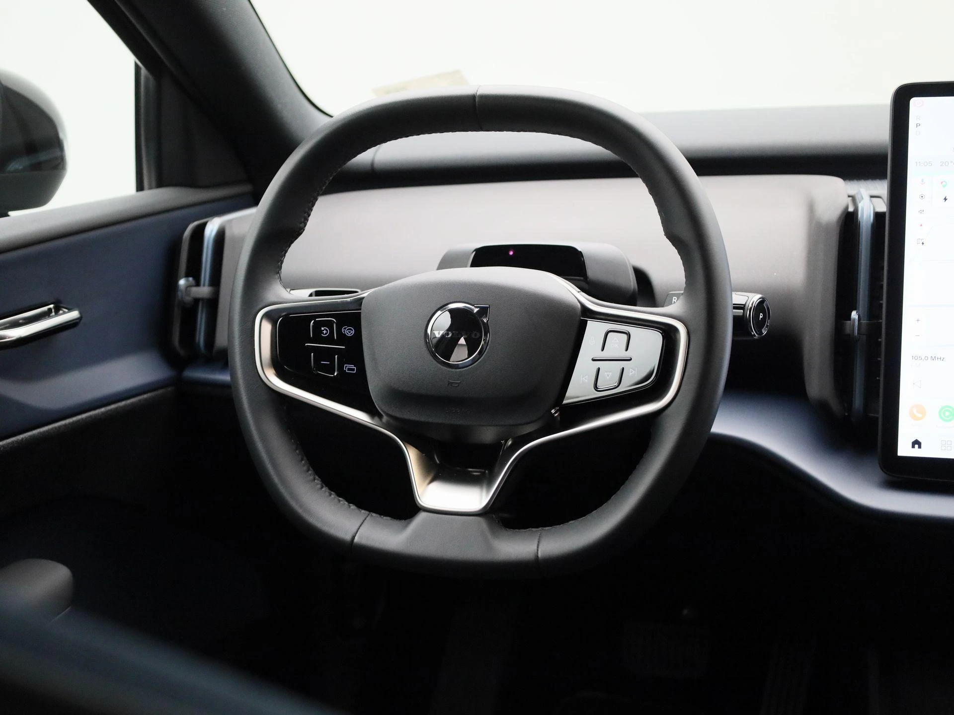 Volvo-EX30-image-11