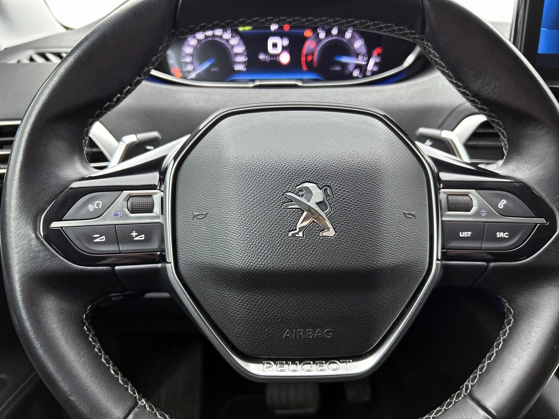 Peugeot-5008-image-42