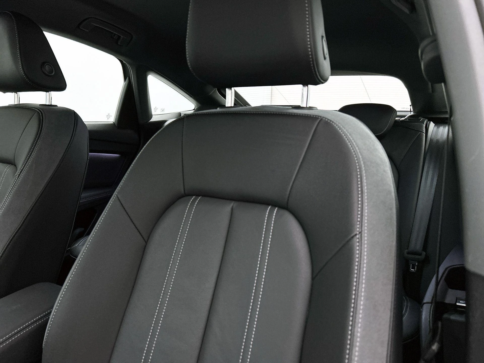 Audi-Q4 Sportback e-tron-image-11