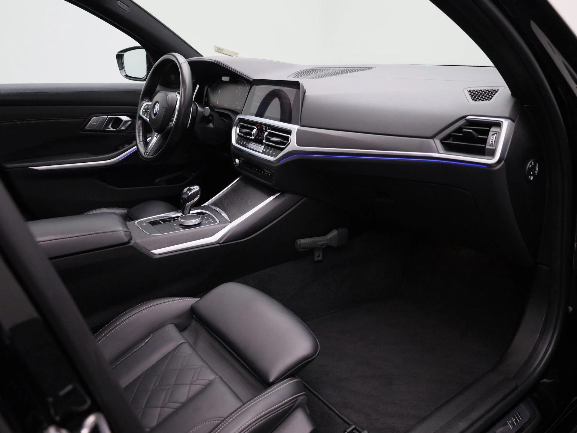 BMW-3 Serie-image-36