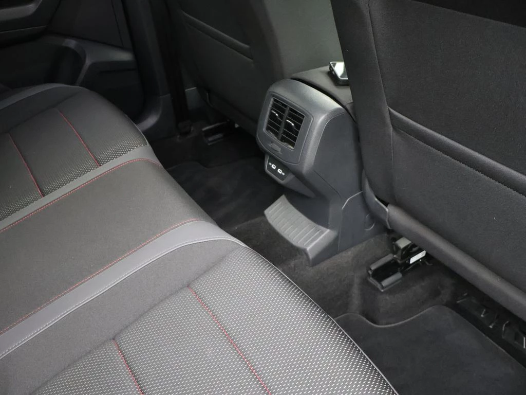 Volkswagen T-Roc T-Roc Elegance 1.5TSI 150PK *AUTOMAAT*VIRTUAL COCKPIT*ACC*PDC*NAVI*APP-CONNECT*...*