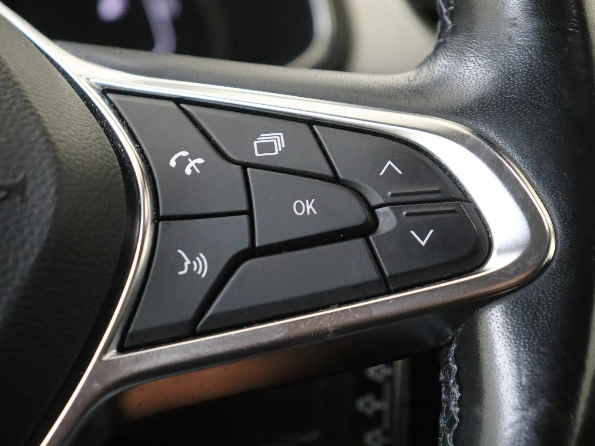 Renault-Captur-image-12