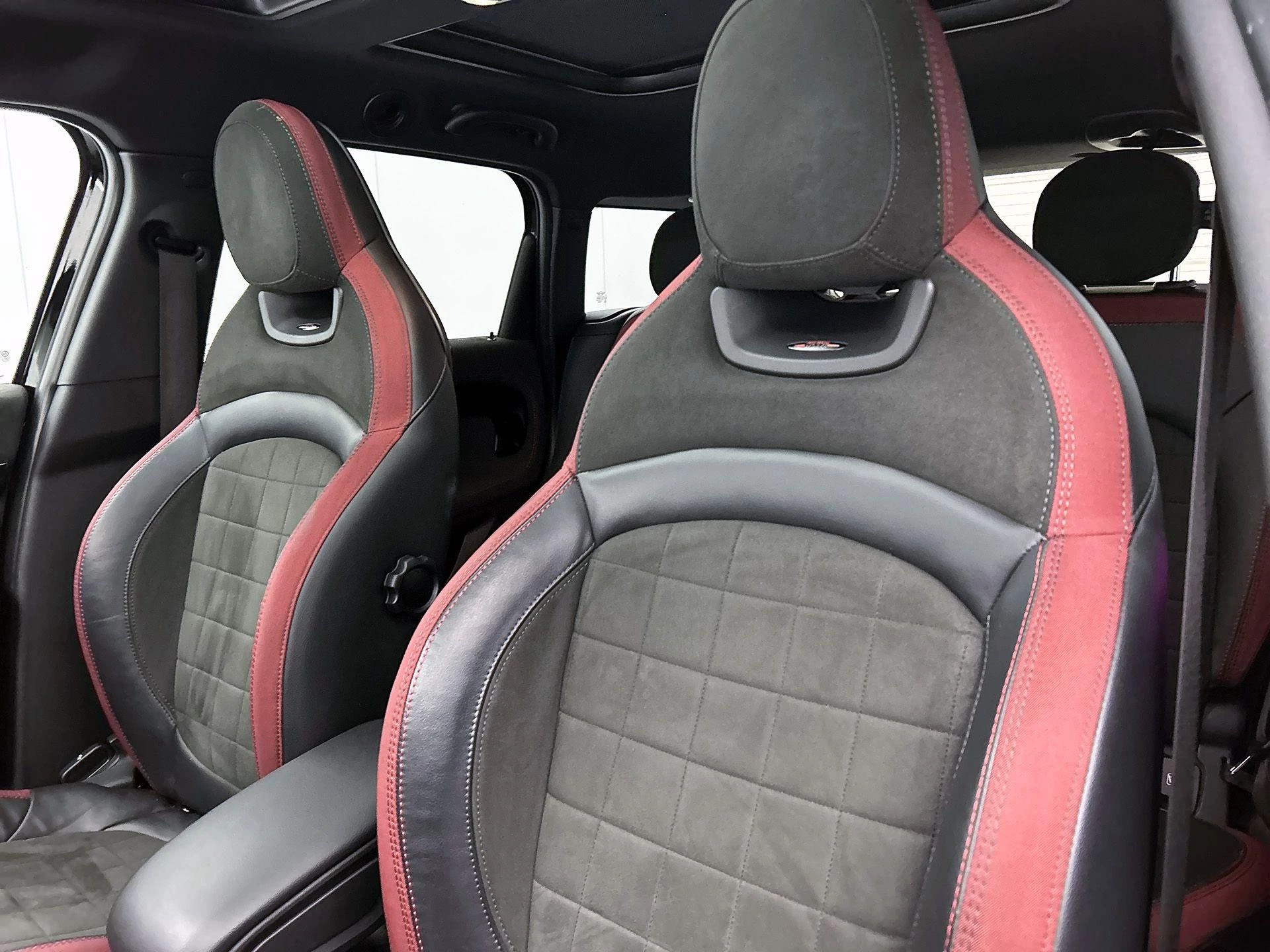 MINI-Countryman-image-12