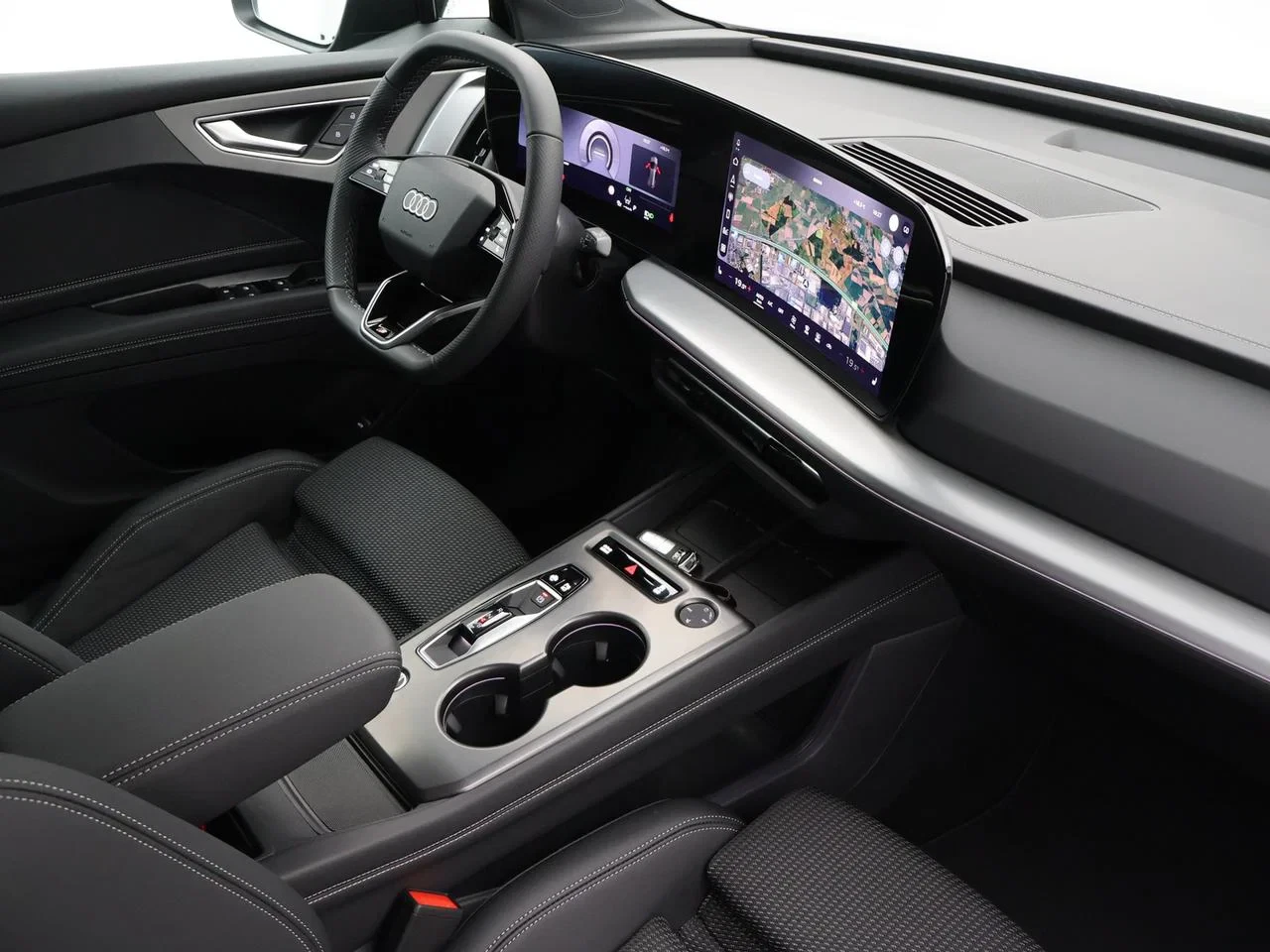Audi-Q4 e-tron-image-2