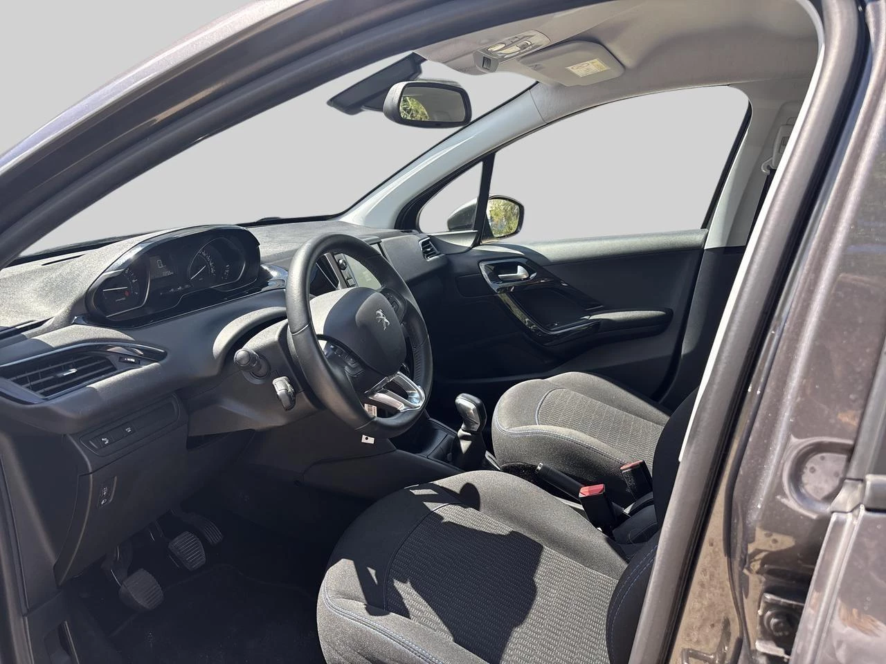 Peugeot 208 1.2 PureTech €6.2 61kW S/S Signature
