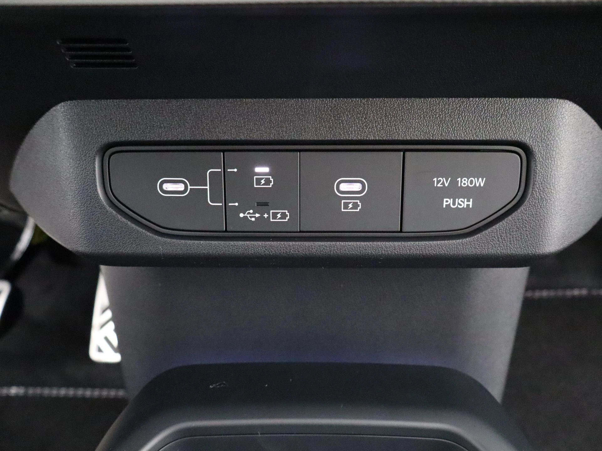 Kia EV4 Fastback GT-Line Business Edition 81.4 kWh