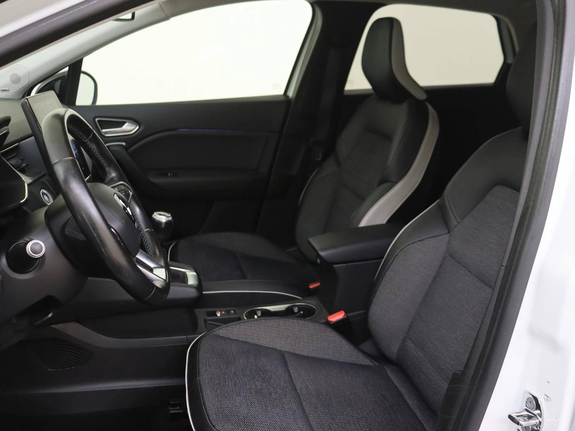 Renault-Captur-image-14