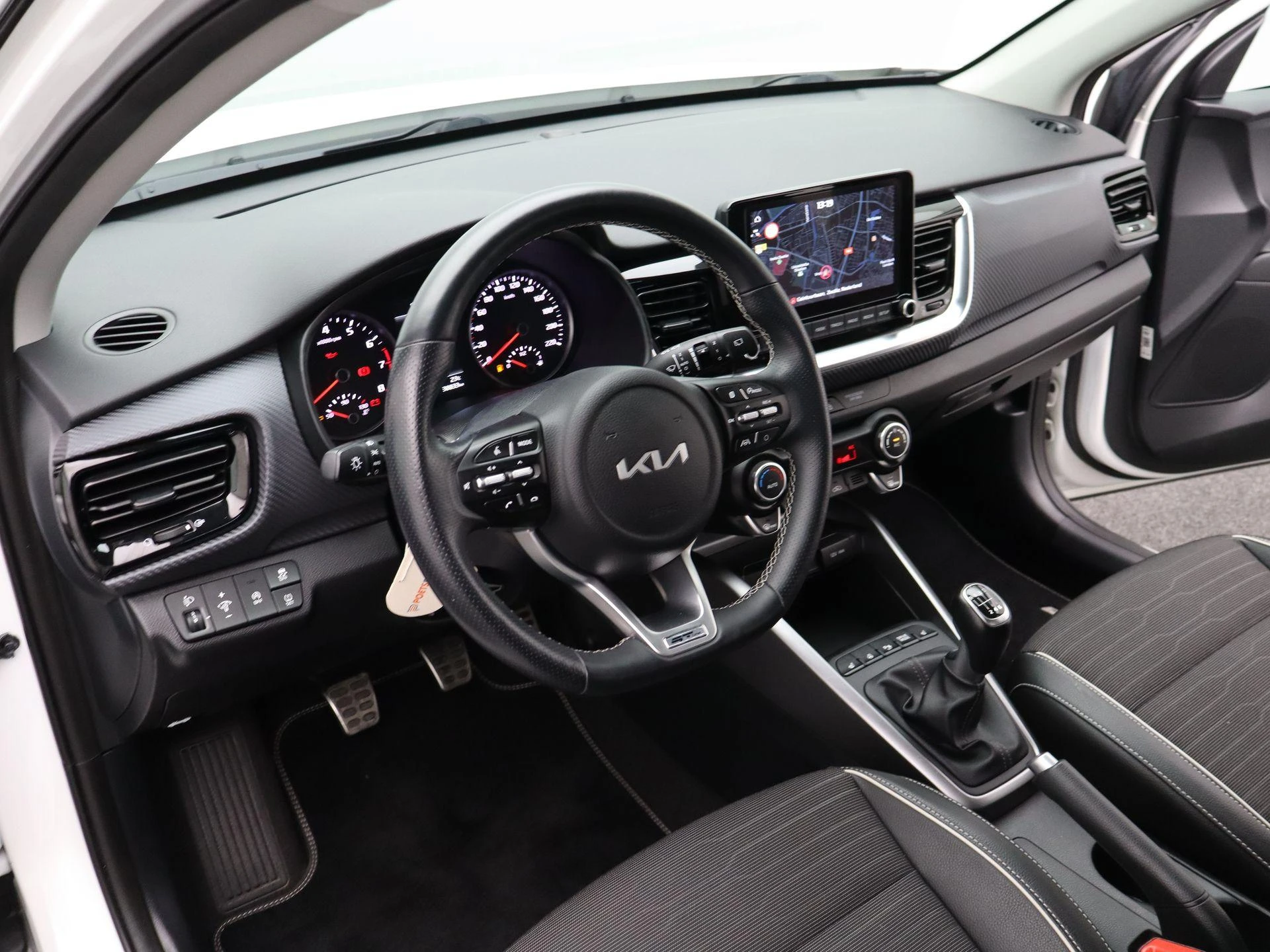 Kia-Stonic-image-28