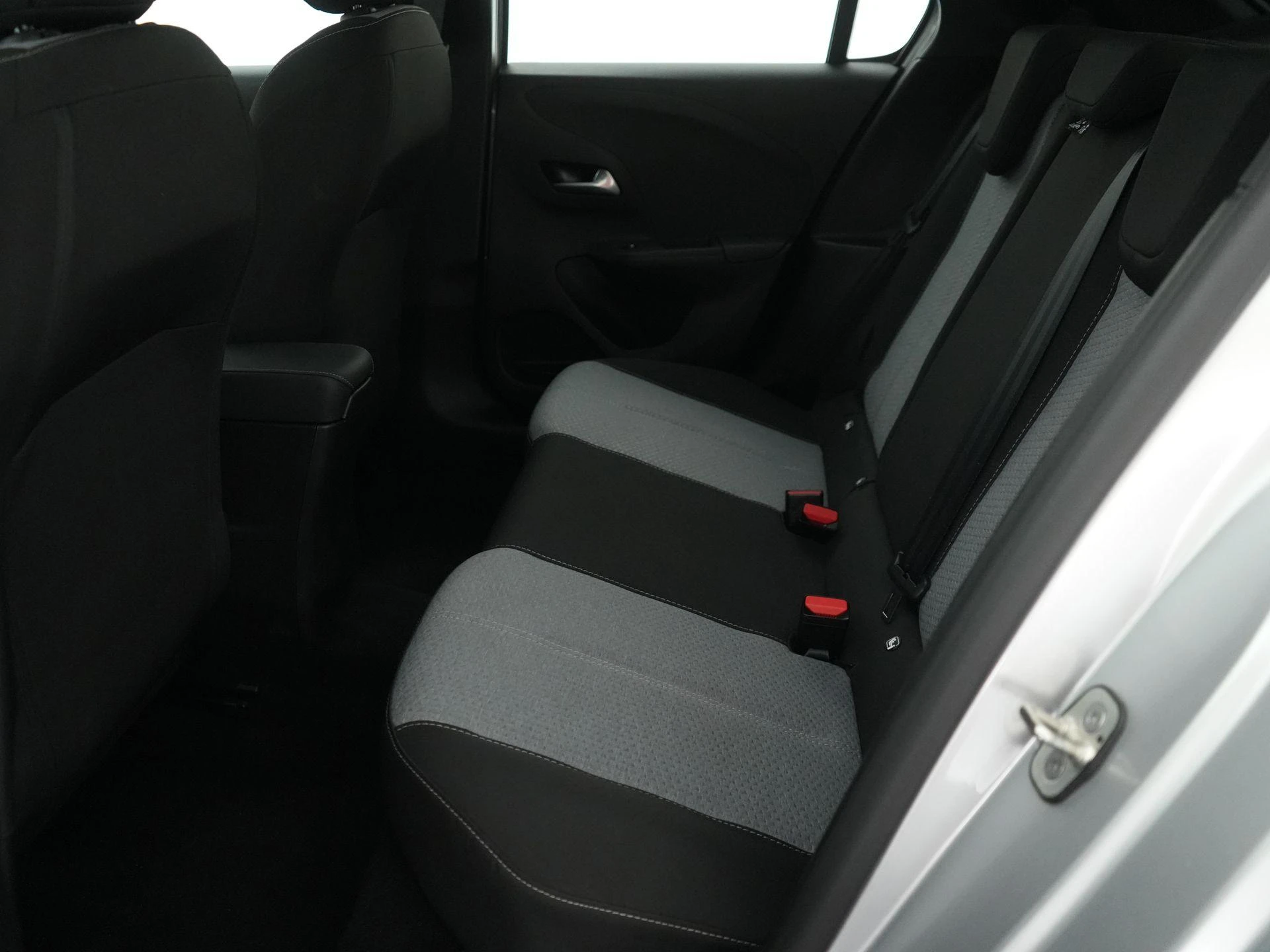 Opel-Corsa-image-15