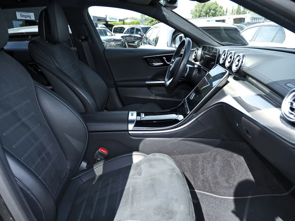 Mercedes-Benz-C-Klasse 200 d-image-12