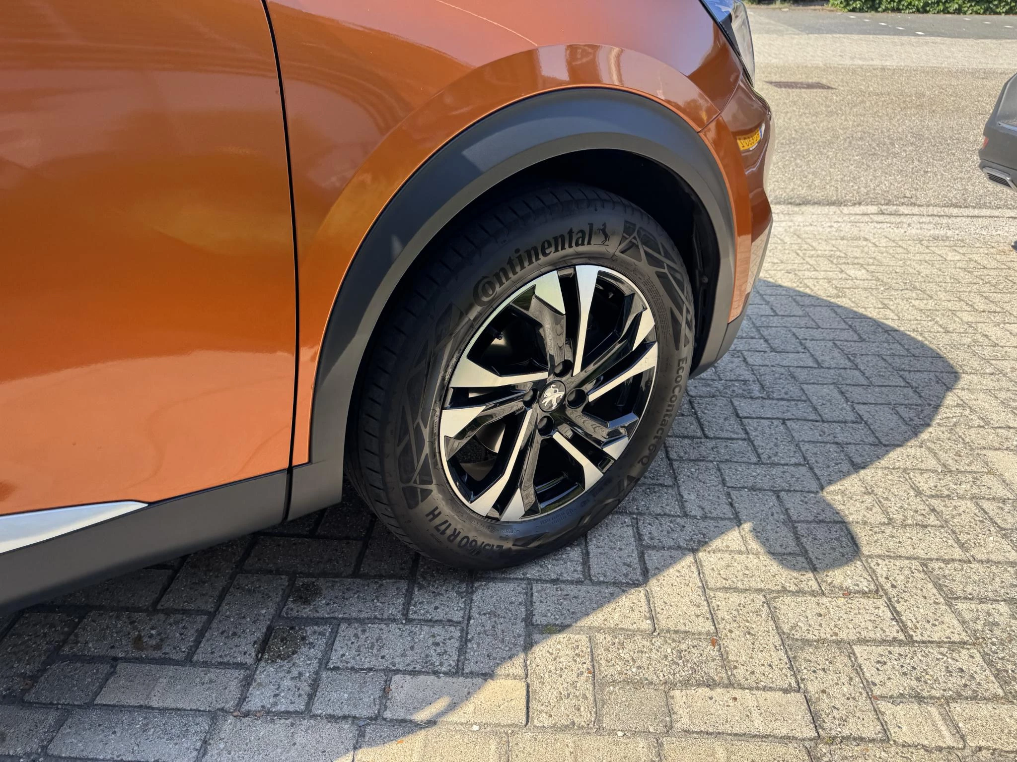 Peugeot-2008-image-13