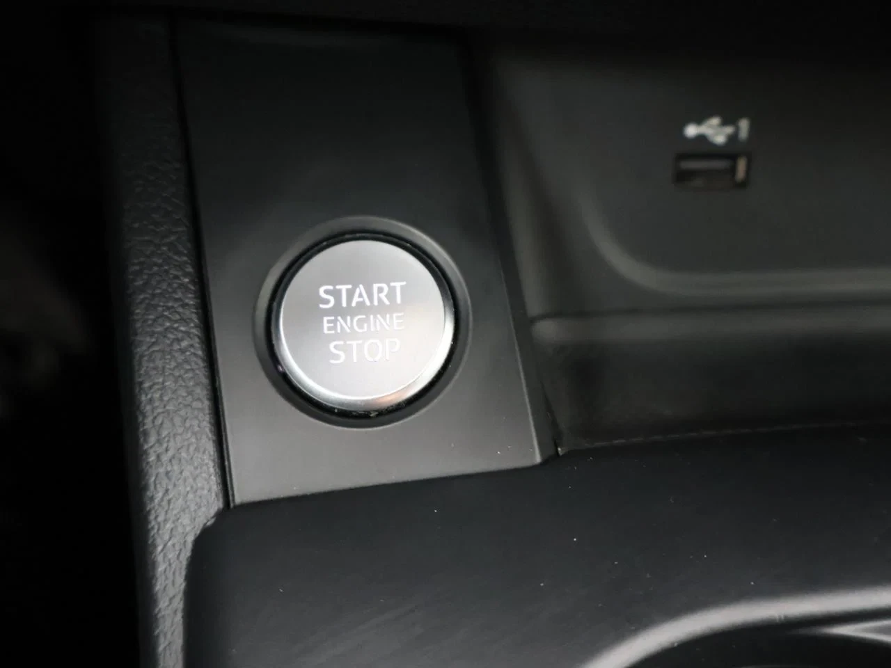 Audi A4 Avant 35 TFSI Business Edition *AUTOMAAT*SHADOWLOOK*ZETELVERWARMING*NAVI*BLTH*CRUISE*...
