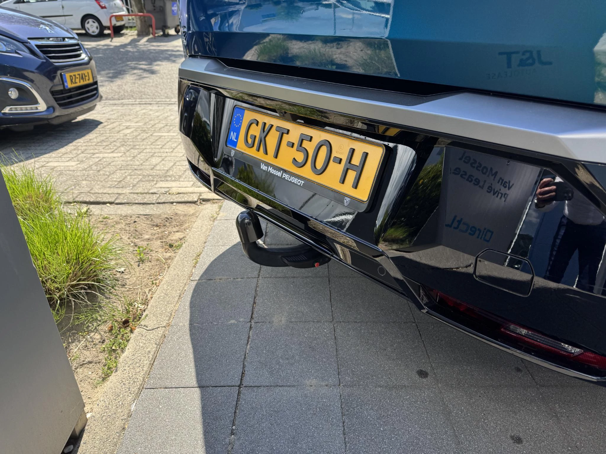 Peugeot-e-3008-image-12