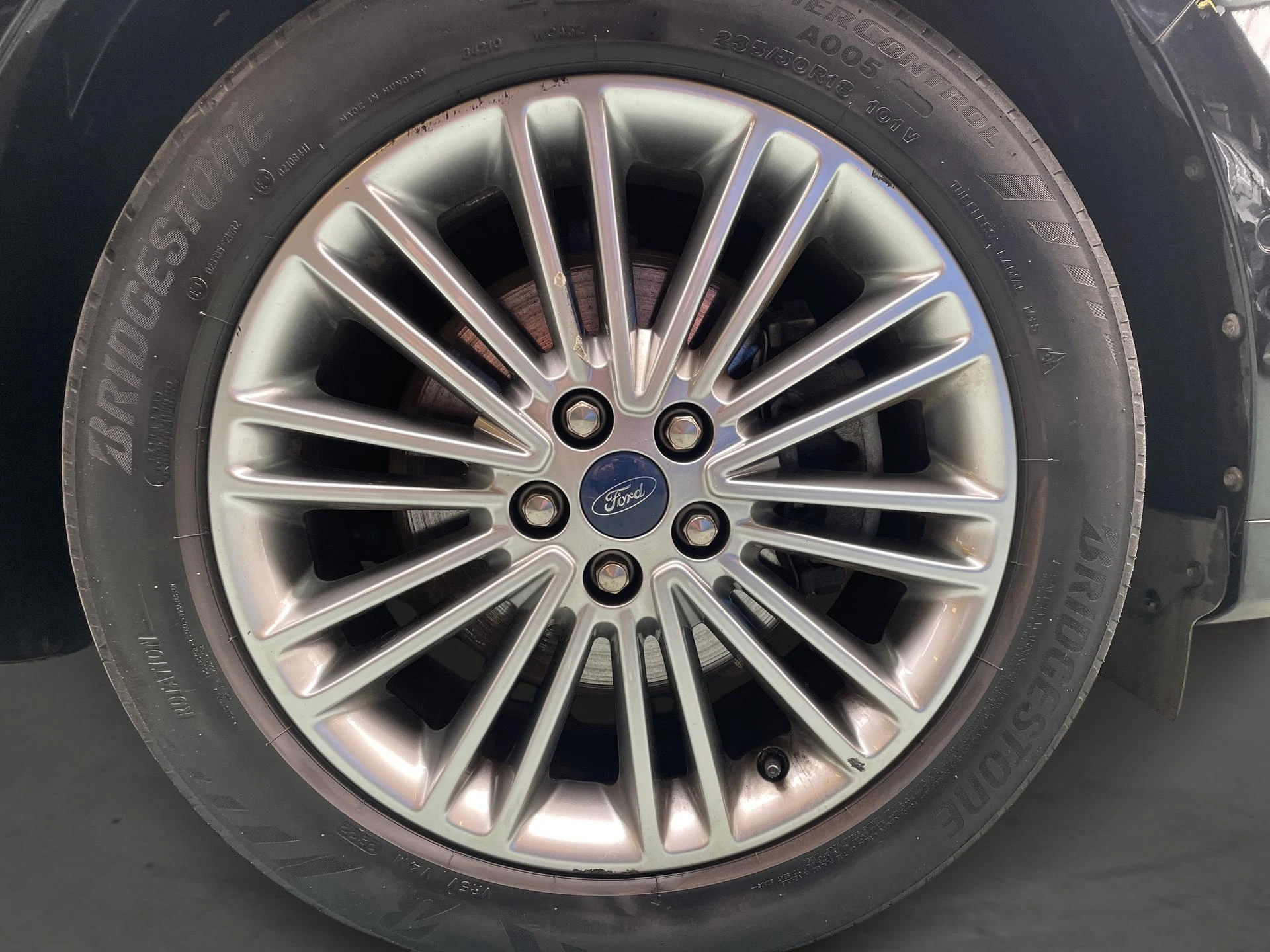 Ford-Galaxy-image-7