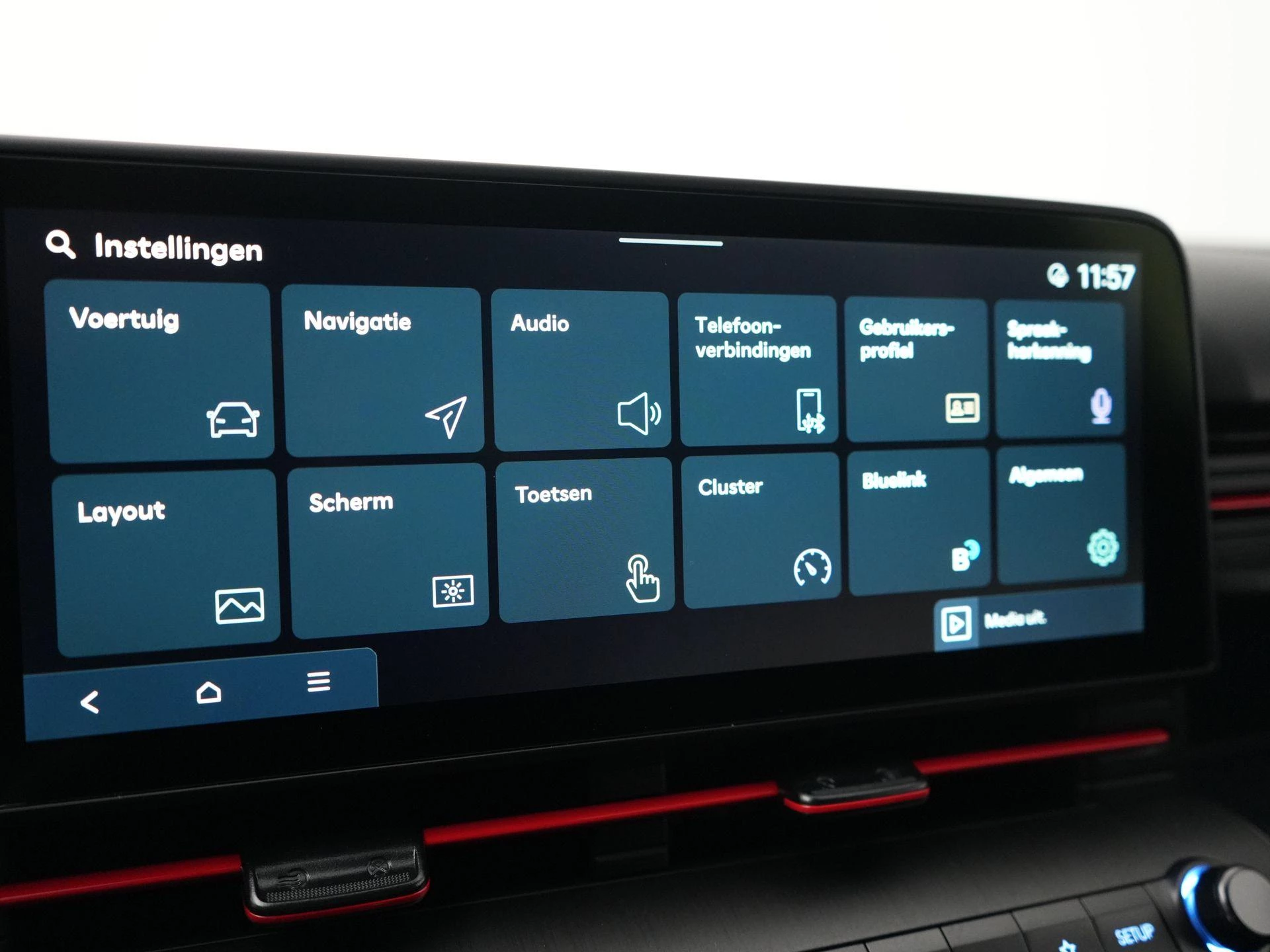 Hyundai-Kona-image-25