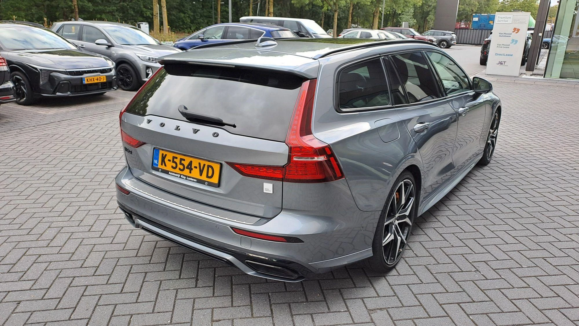 Volvo-V60-image-6