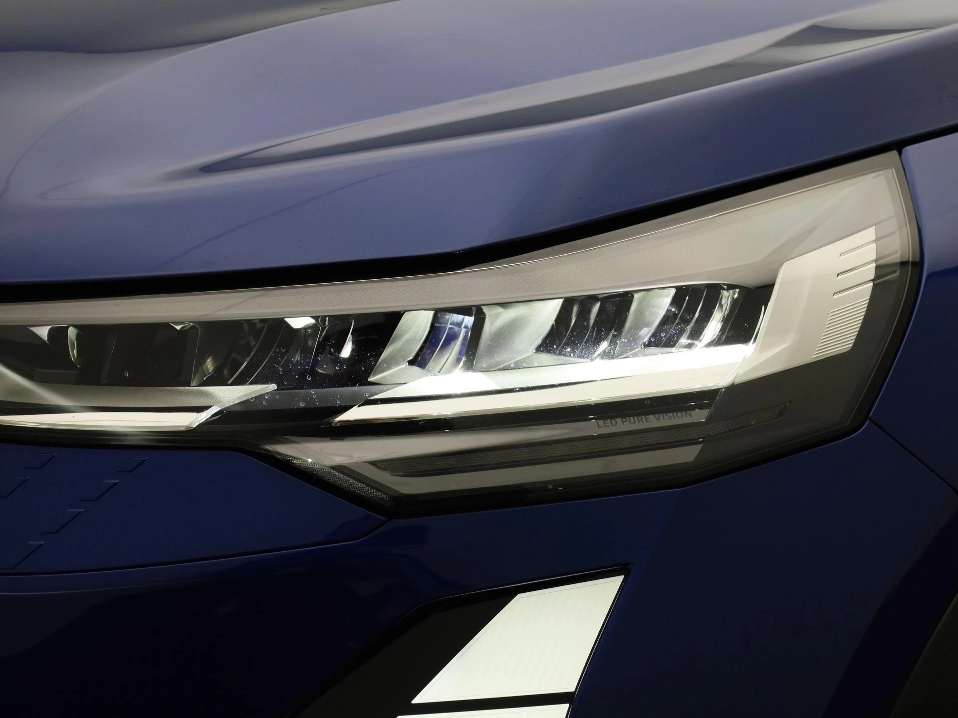 Renault-Captur-image-12