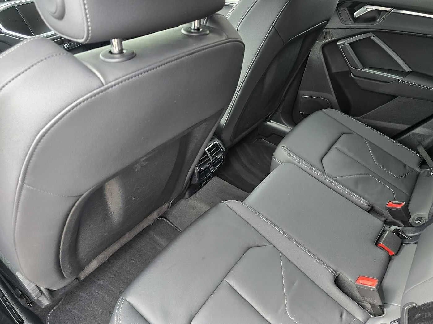 Audi-Q3-image-48