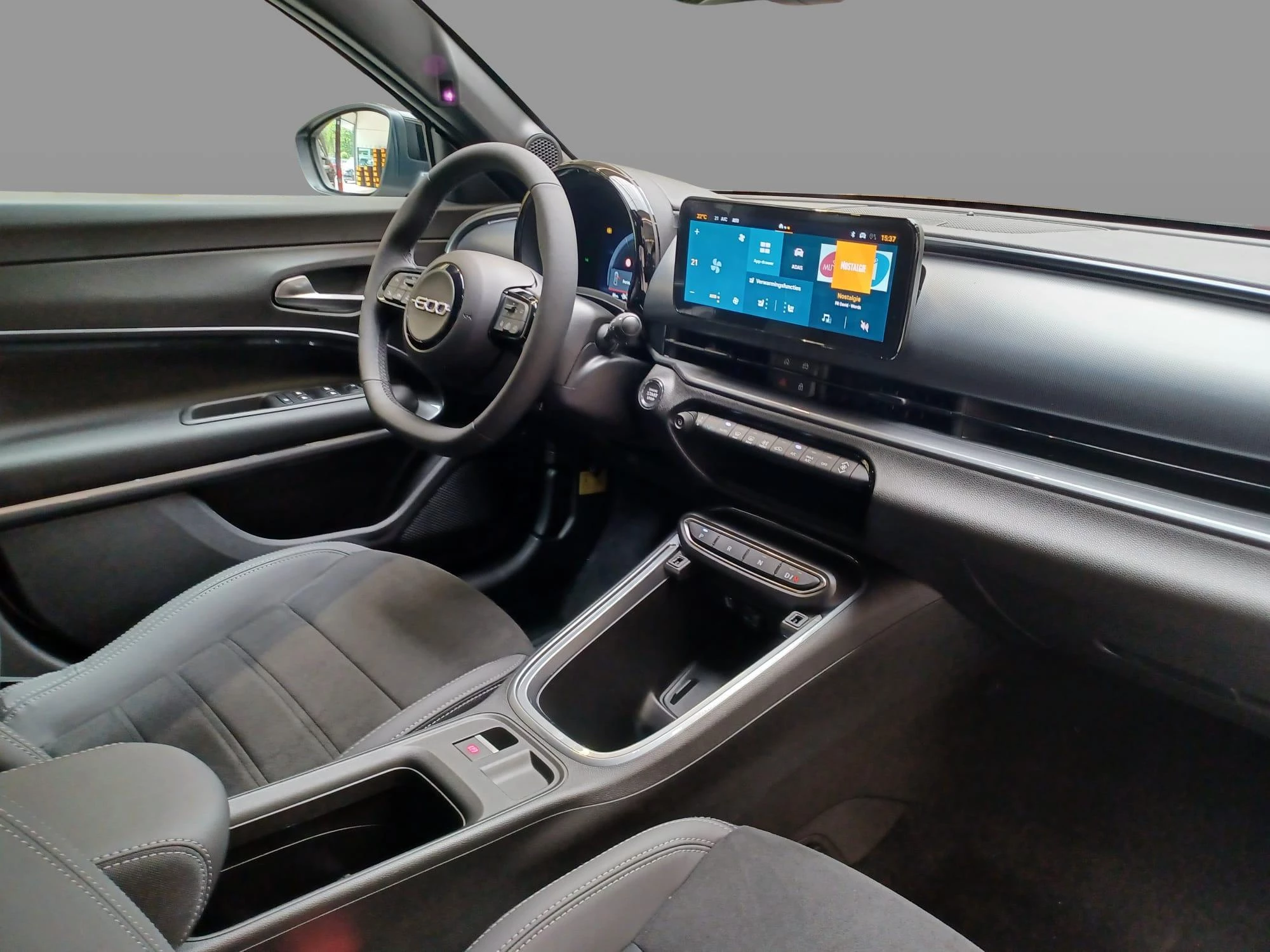 Fiat 600 1.2 Hybrid 600 Hybrid Sport 145pk