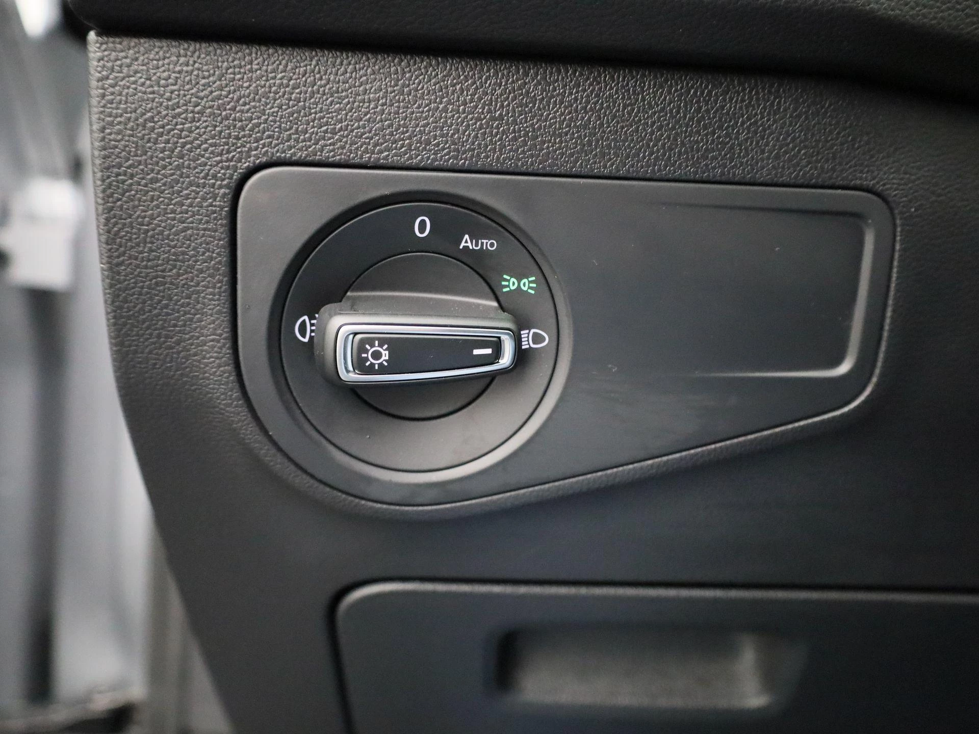 Volkswagen-Tiguan Allspace-image-31