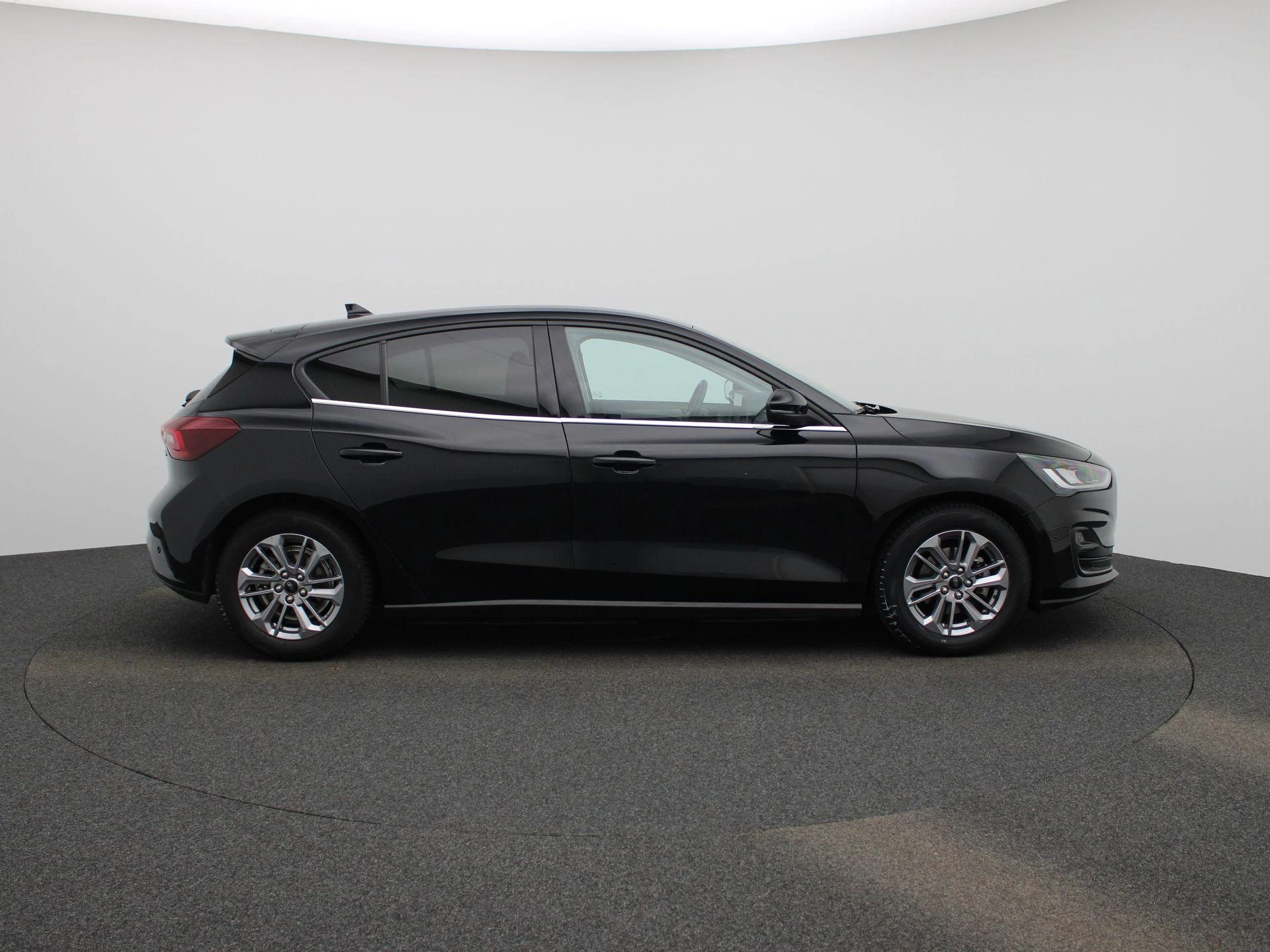 Ford-Focus-image-5