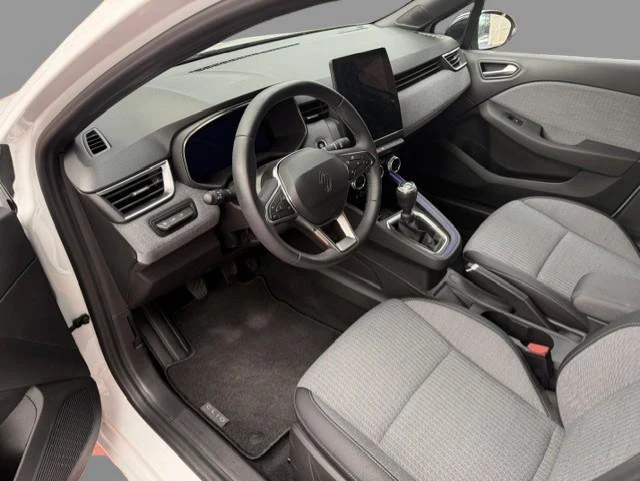 Renault-Clio-image-6