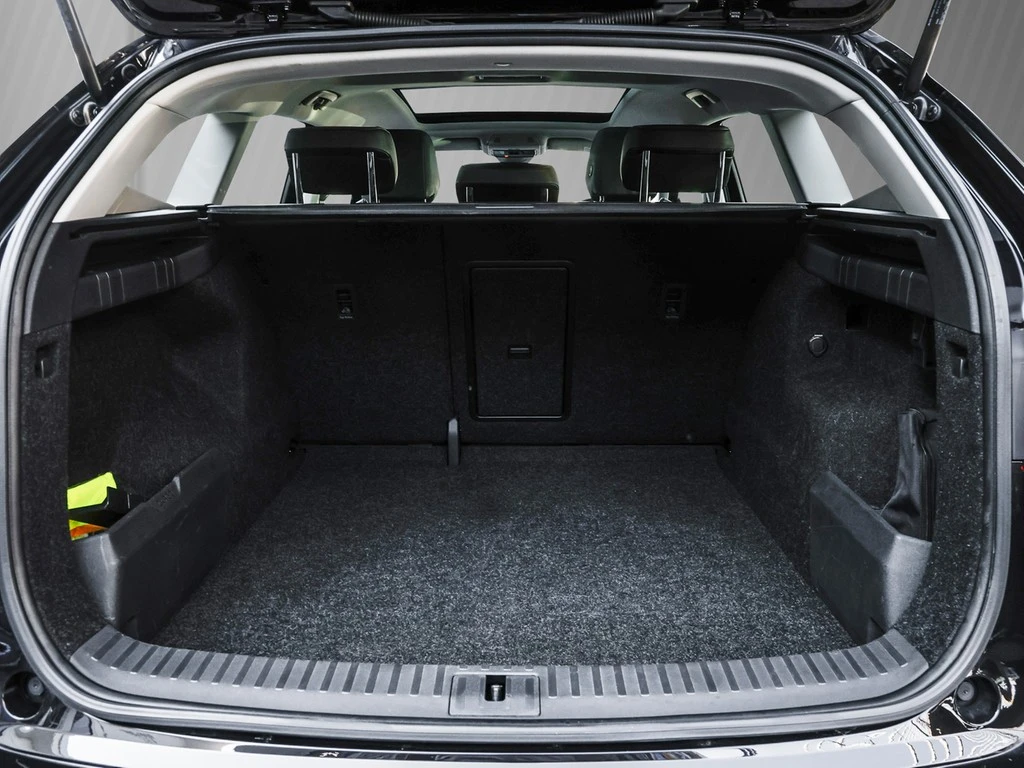 Škoda-Enyaq iV-image-5