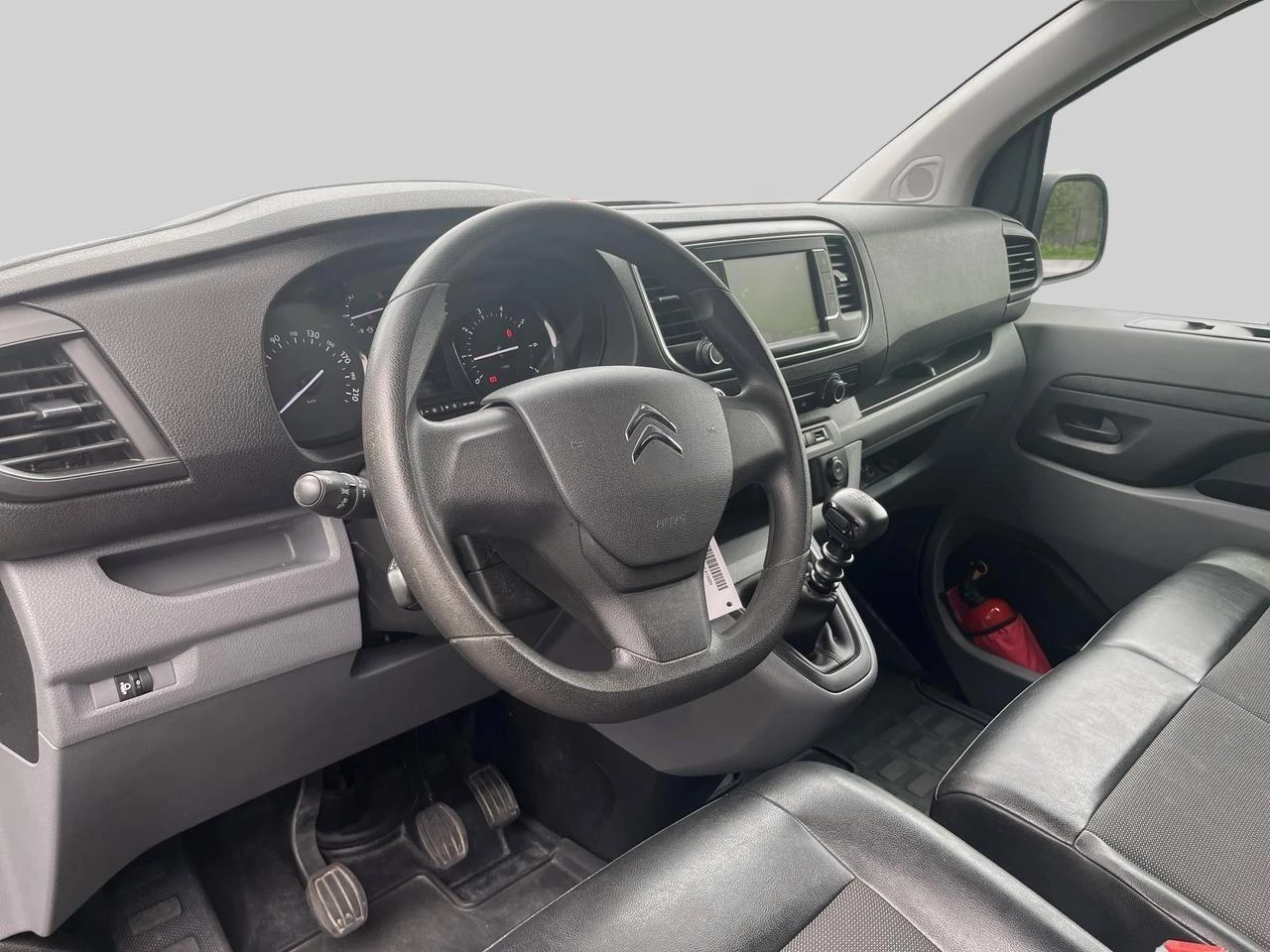 Citroën-Jumpy-image-8