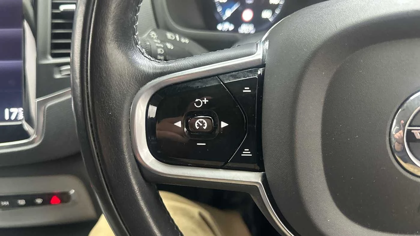 Volvo-XC90-image-30