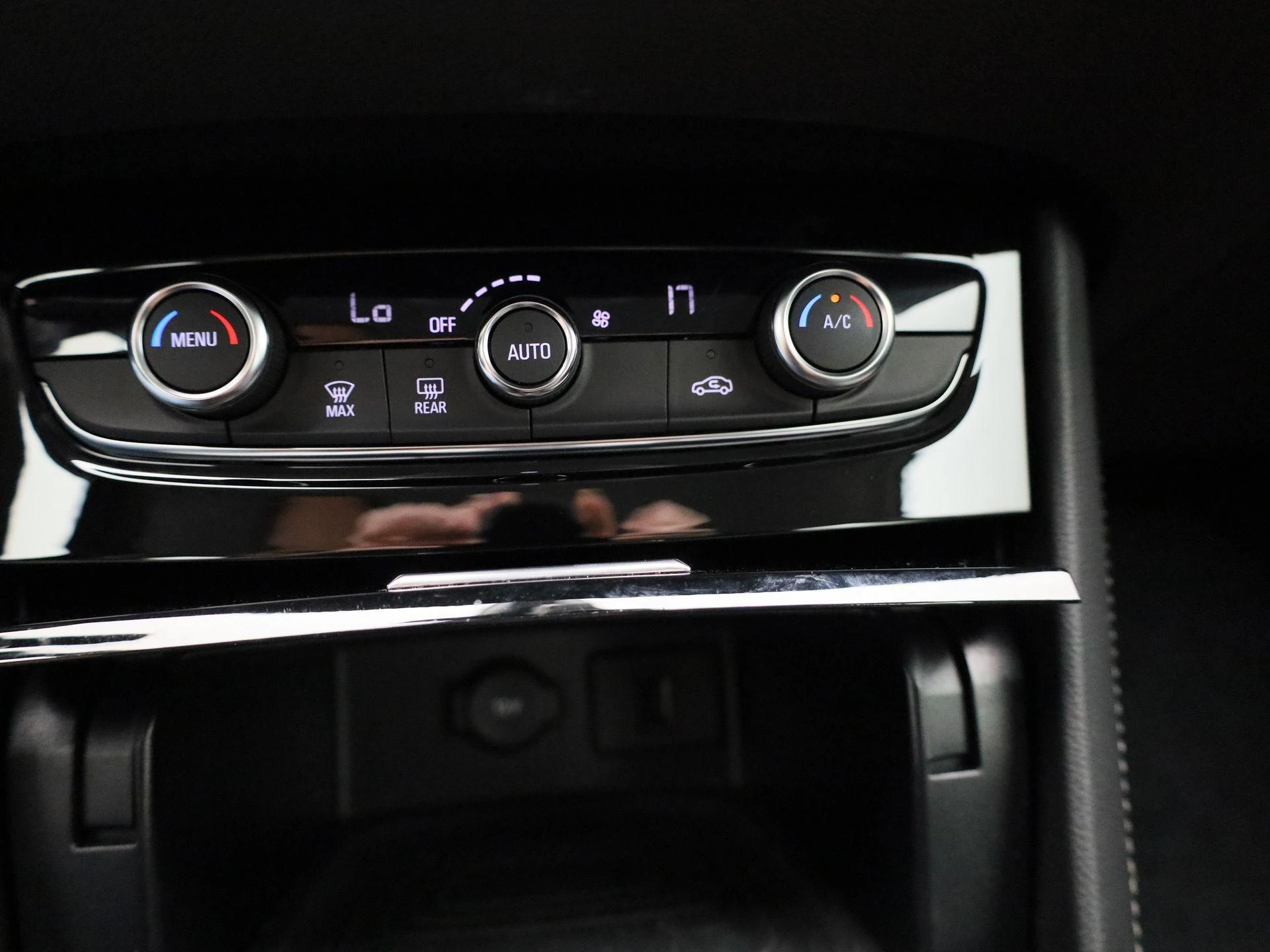 Opel-Grandland X-image-20