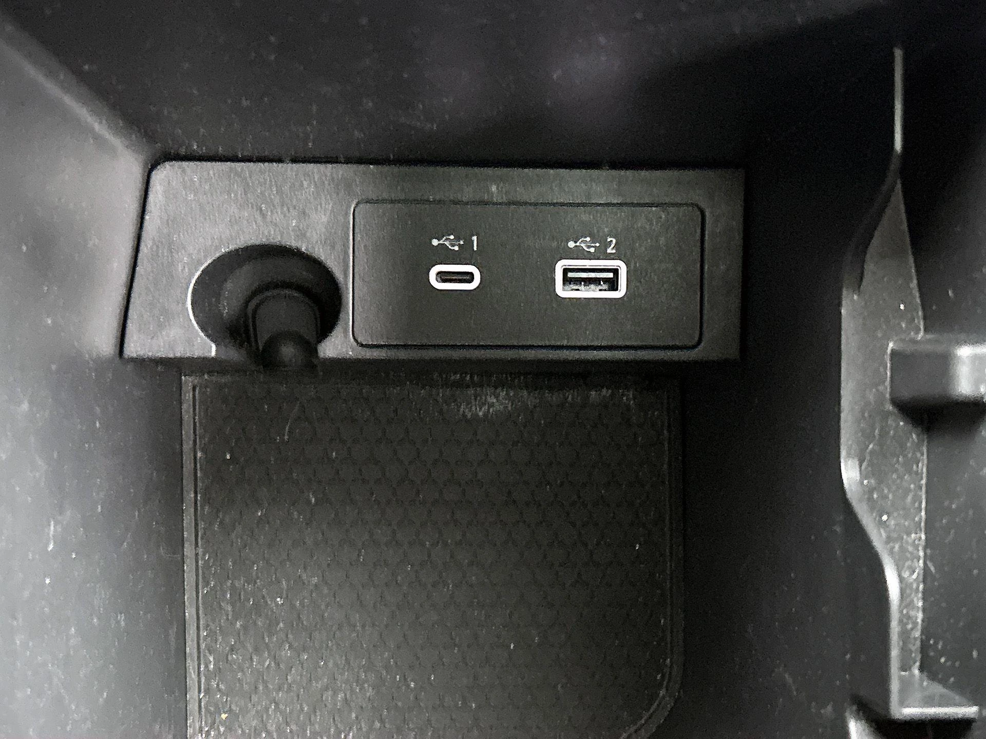 Nissan-QASHQAI-image-38